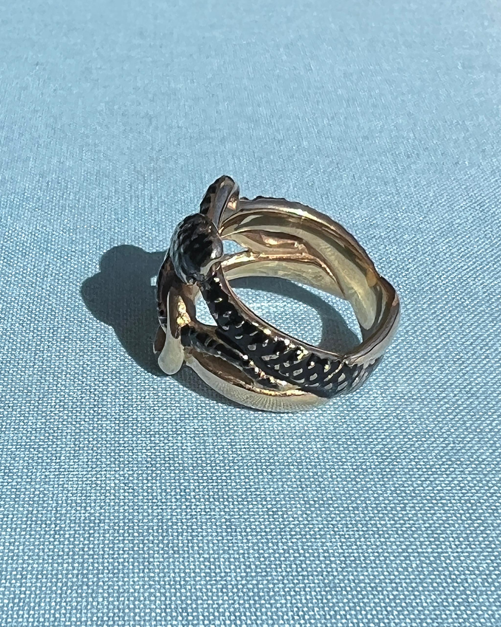 Schwarzer Emaille-Schlangenring Blauer Saphir Marquise, Diamant-Rubin-Augen im Angebot 4