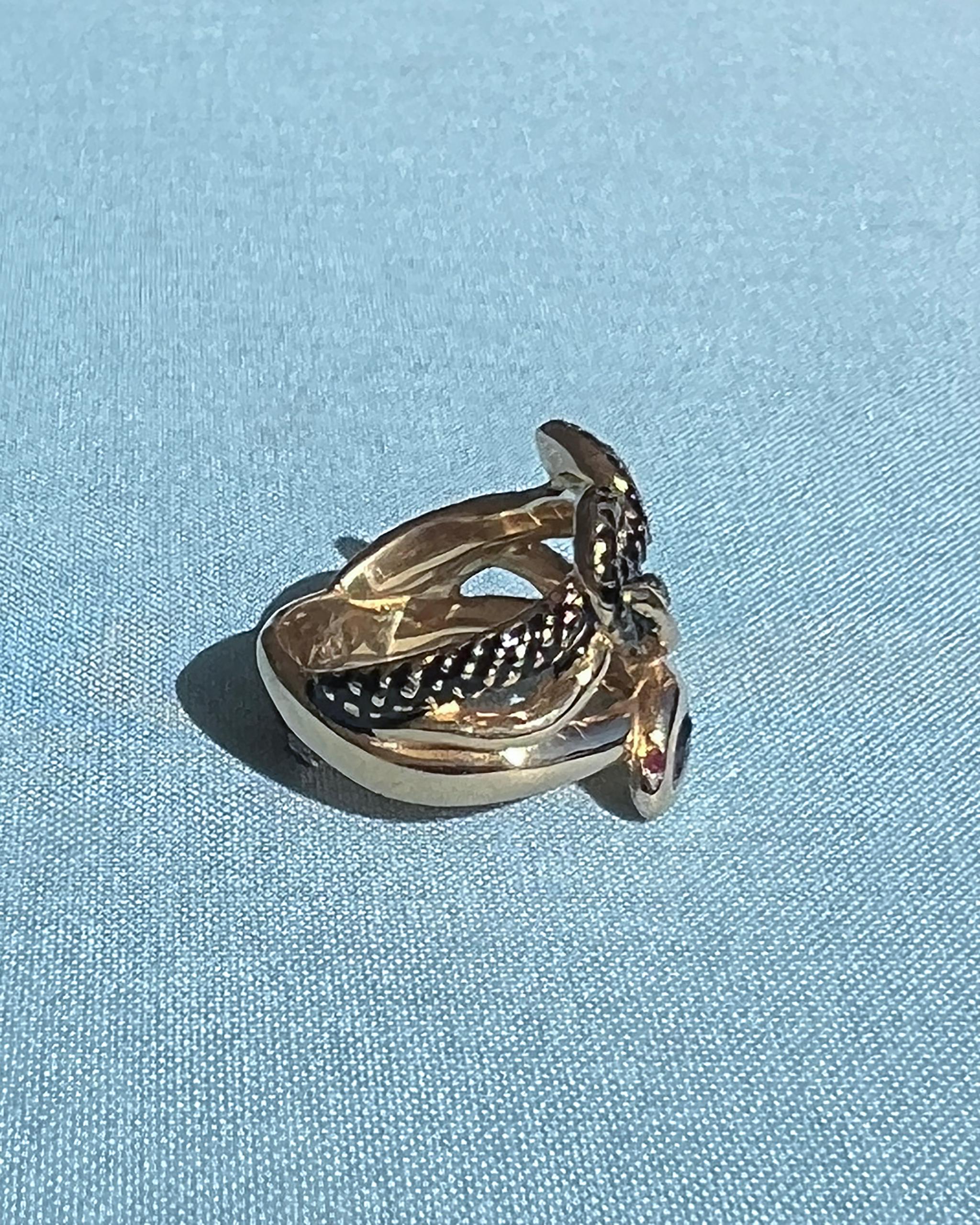 Schwarzer Emaille-Schlangenring Blauer Saphir Marquise, Diamant-Rubin-Augen im Angebot 1