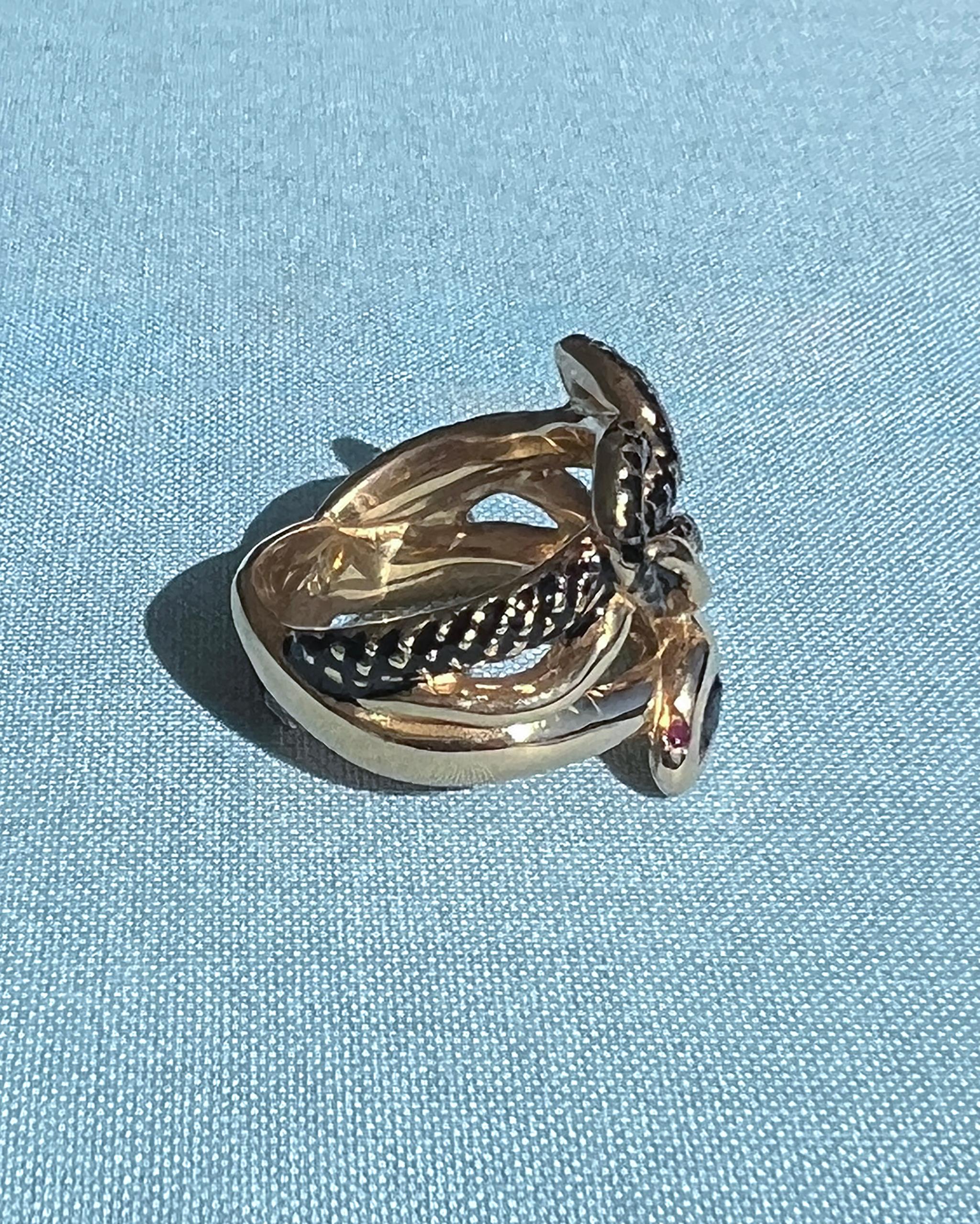 Schwarzer Emaille-Schlangenring Blauer Saphir Marquise, Diamant-Rubin-Augen im Angebot 2