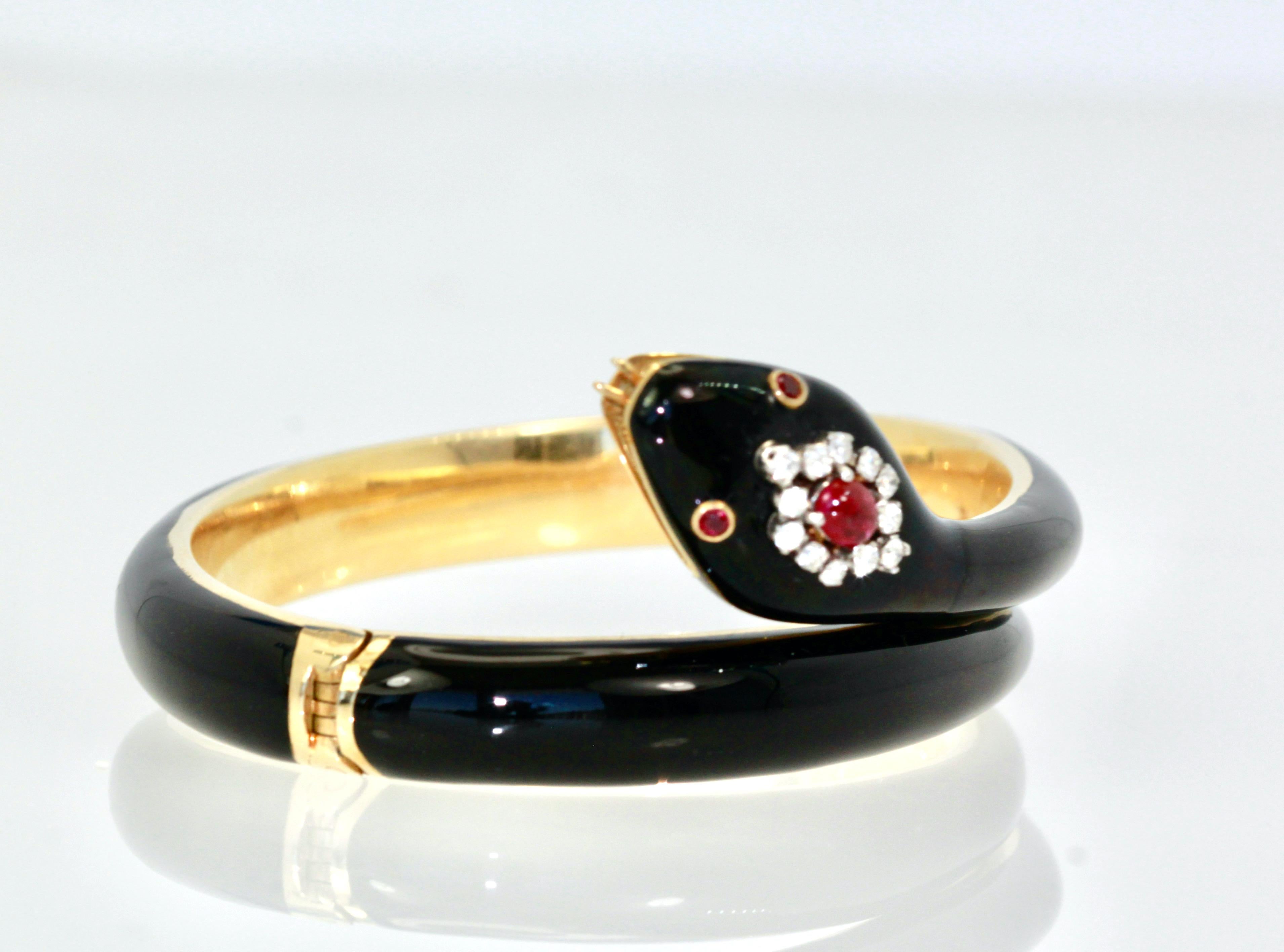 Black Enamel Snake Bracelet 18K Ruby Head In Excellent Condition For Sale In North Hollywood, CA