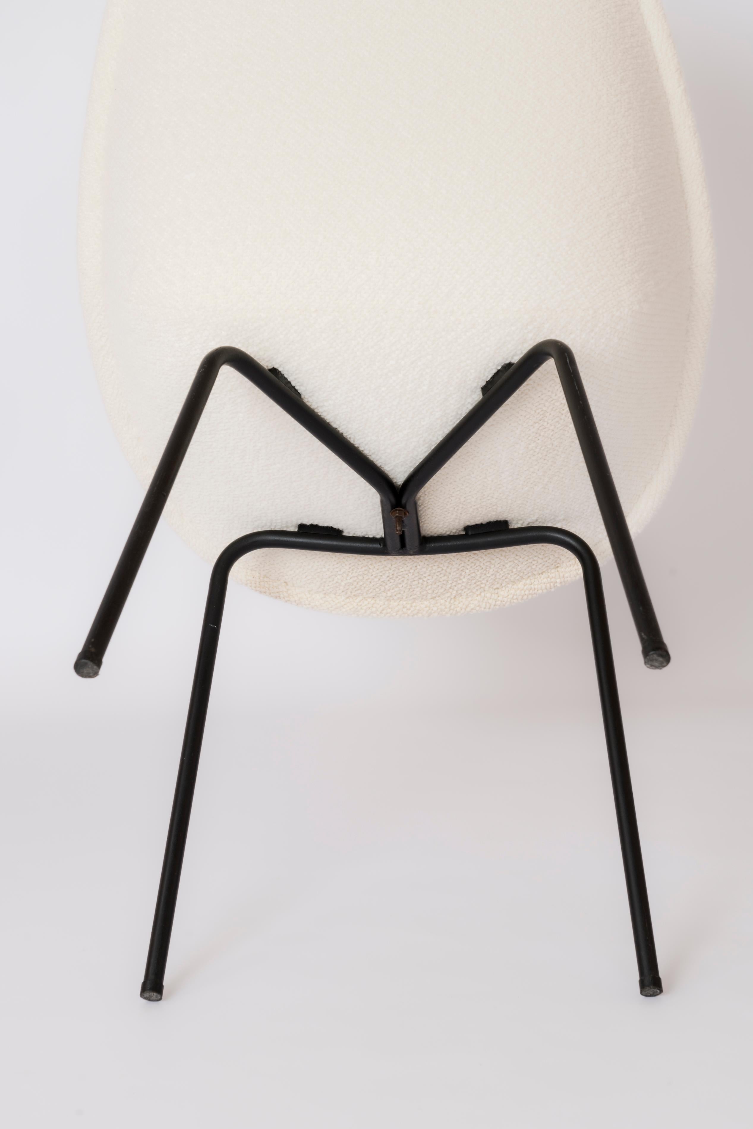 Black Enamel Steel & Lelievre Off White Boucle Chair by Dangles & Defrance  In Good Condition For Sale In New York, NY