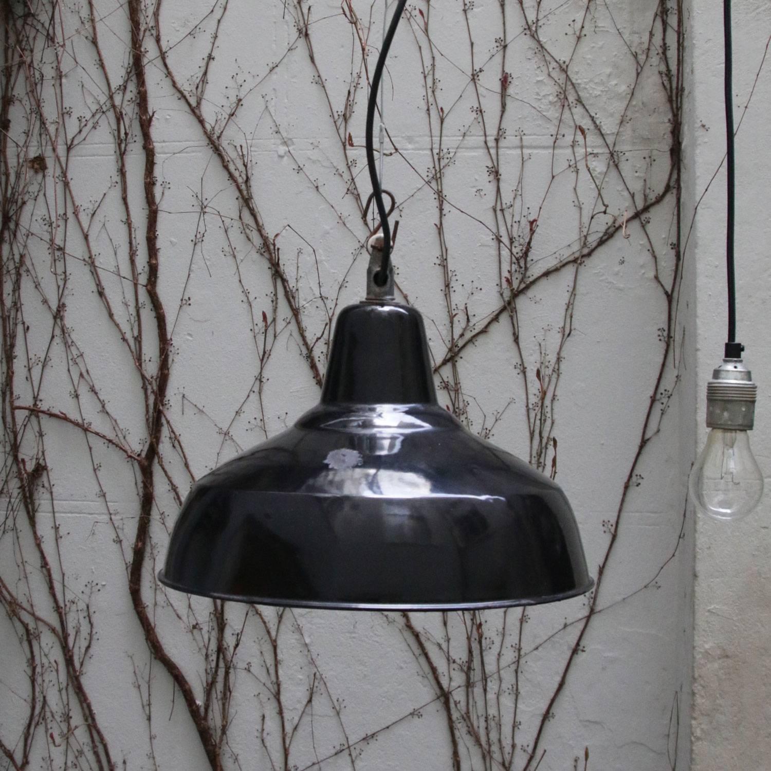 Black Enamel Vintage Dutch Industrial Hanging Lamps In Good Condition In Amsterdam, NL