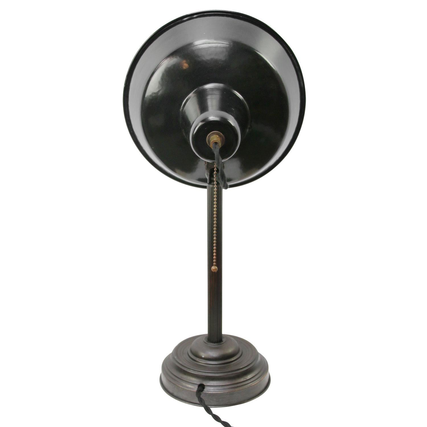 Black Enamel Vintage Industrial Brass Table Desk Light In Good Condition In Amsterdam, NL