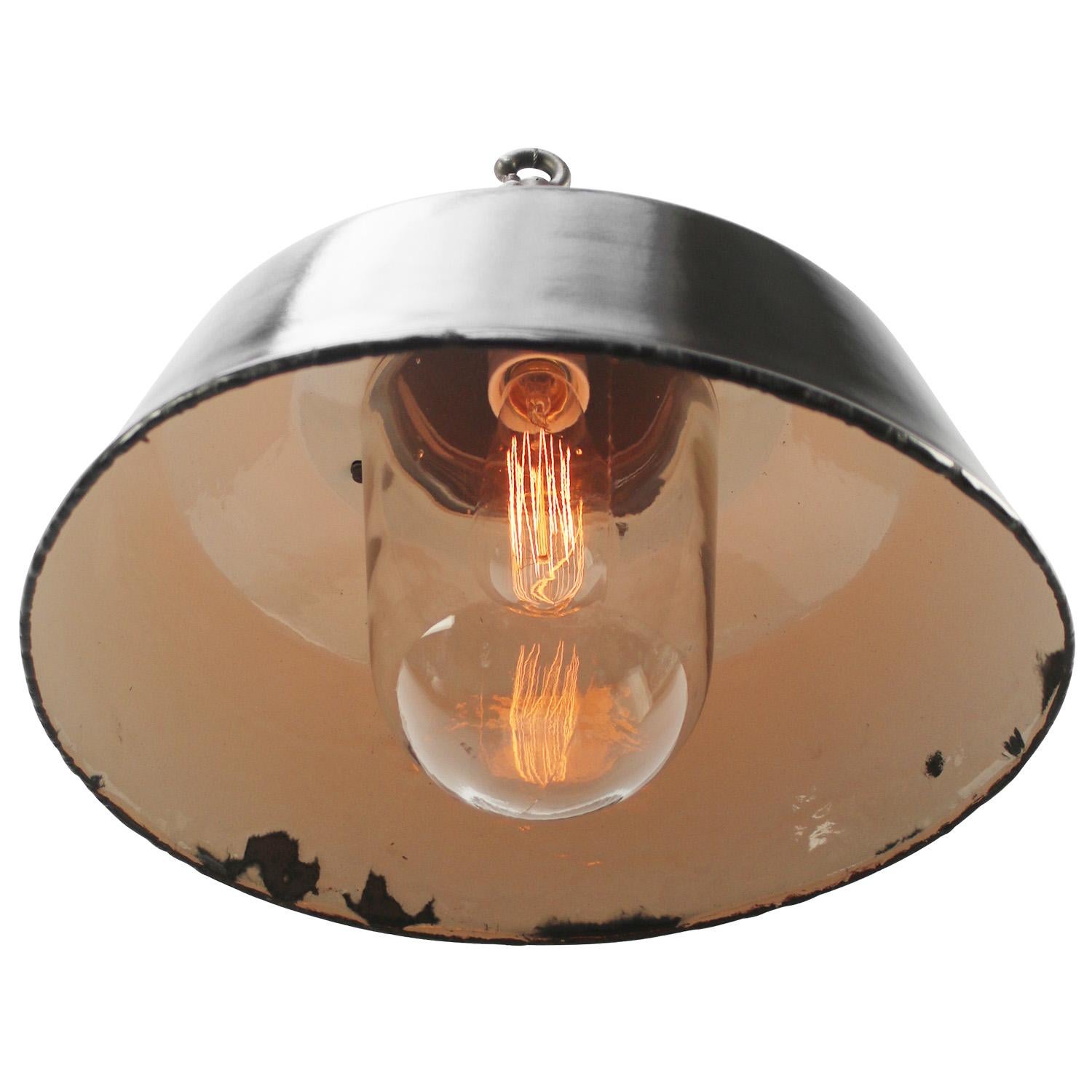 Industriale Lampada a sospensione in ghisa industriale vintage con smalto nero e vetro trasparente in vendita