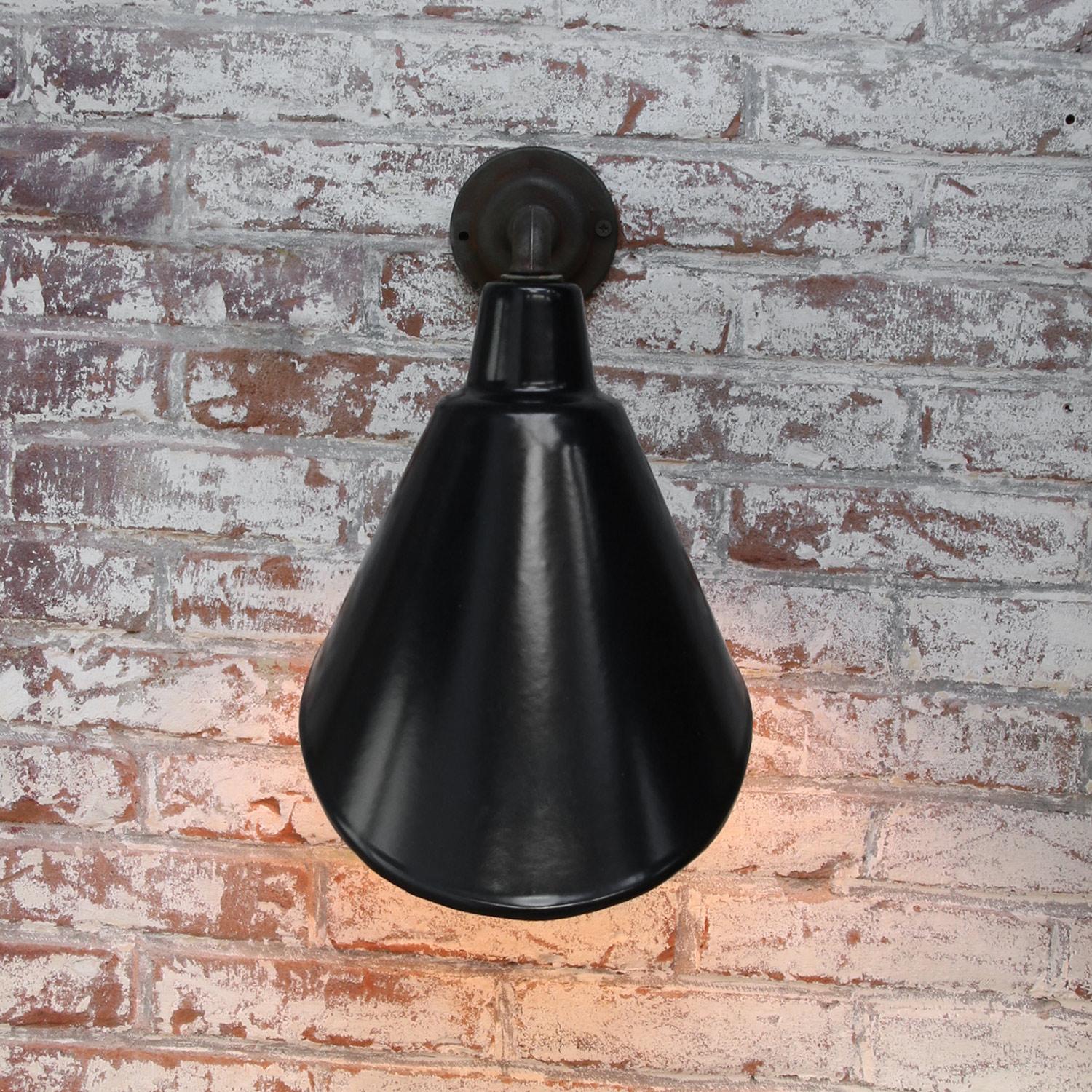 Black Enamel Vintage Industrial Cast Iron Factory Scones Wall Lights In Good Condition For Sale In Amsterdam, NL