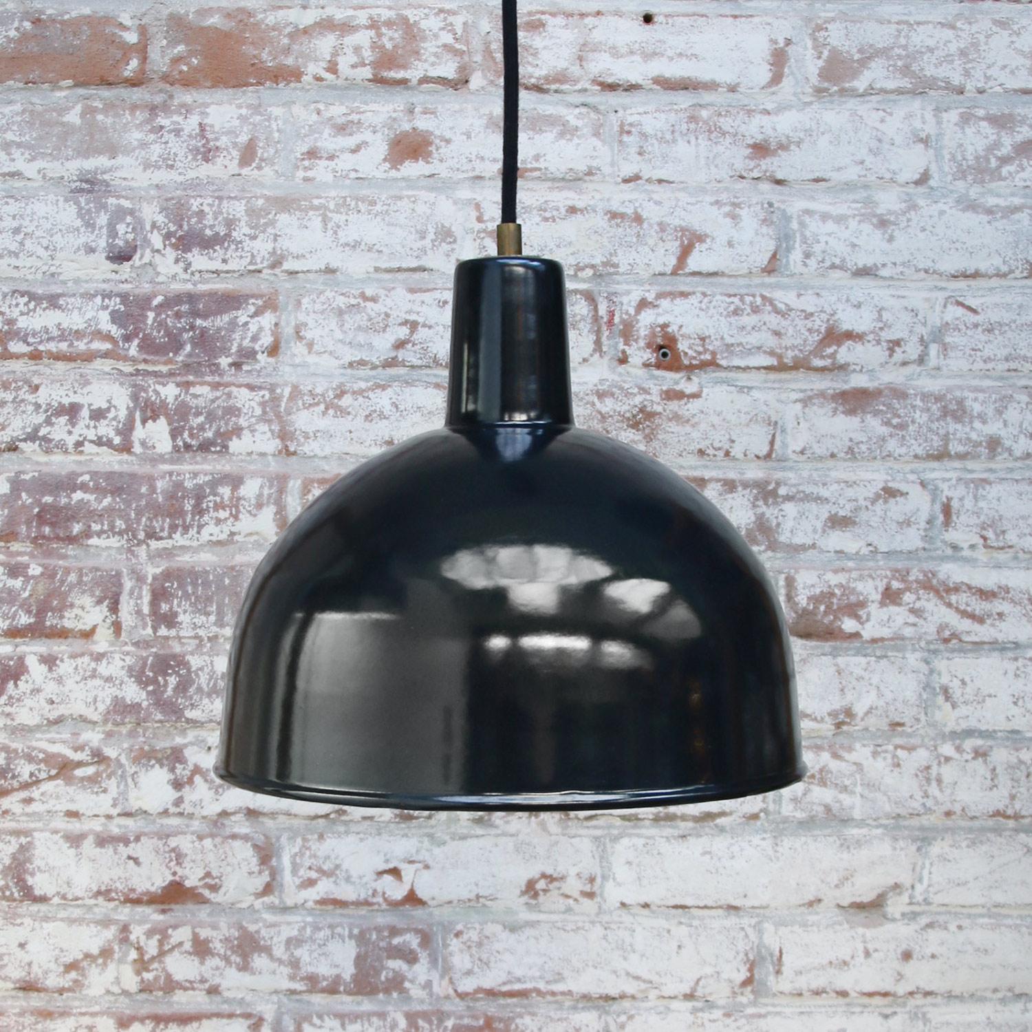 Black Enamel Vintage Industrial Factory Hanging Lights Pendants For Sale 2