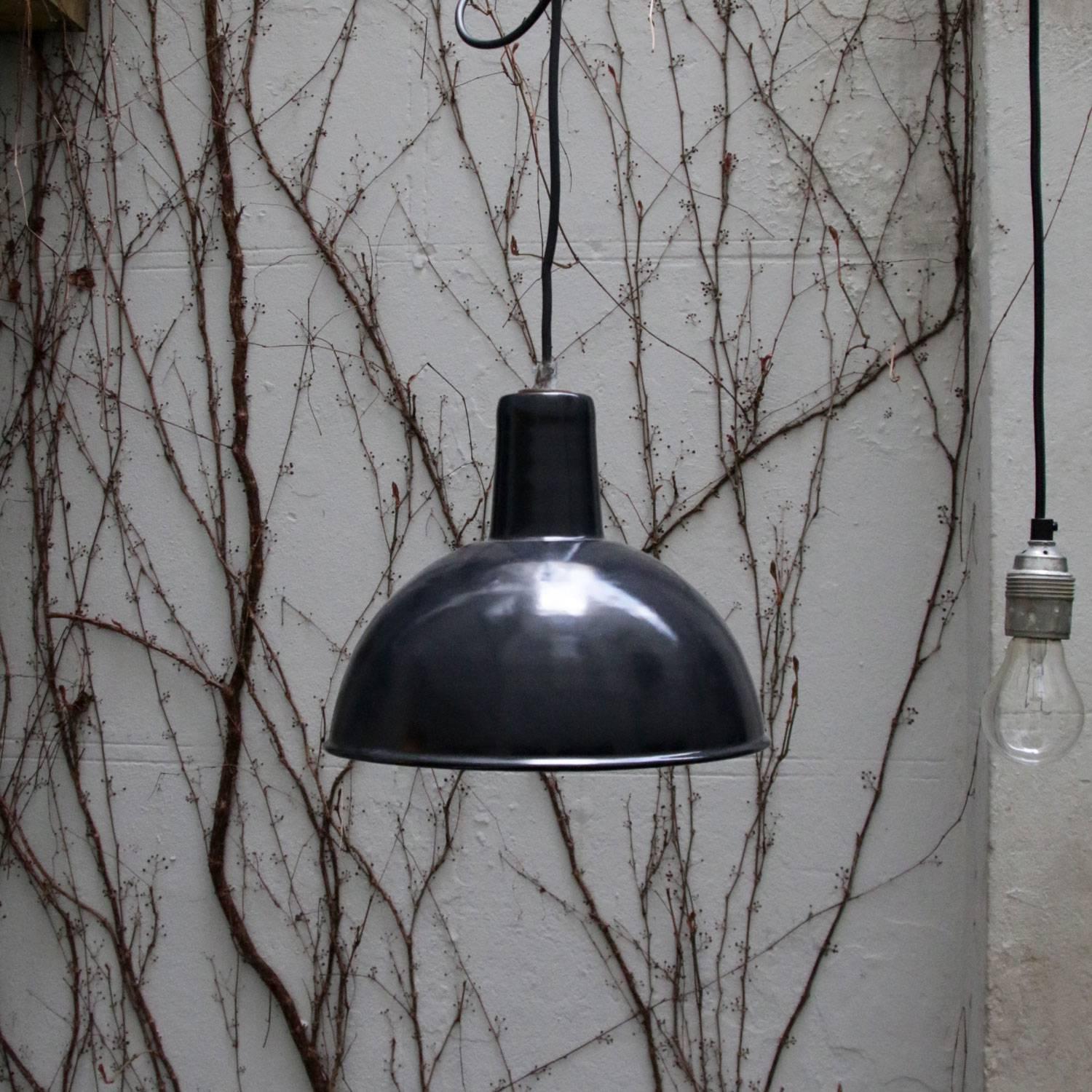 Black Enamel Vintage Industrial Factory Pendant Hanging Lights (4x) 1