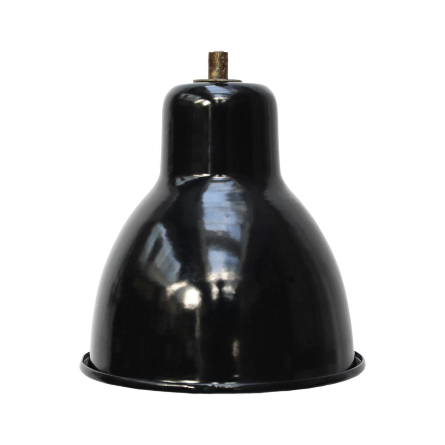 Lampes à suspension vintage d'usine industrielle en émail noir Bon état - En vente à Amsterdam, NL