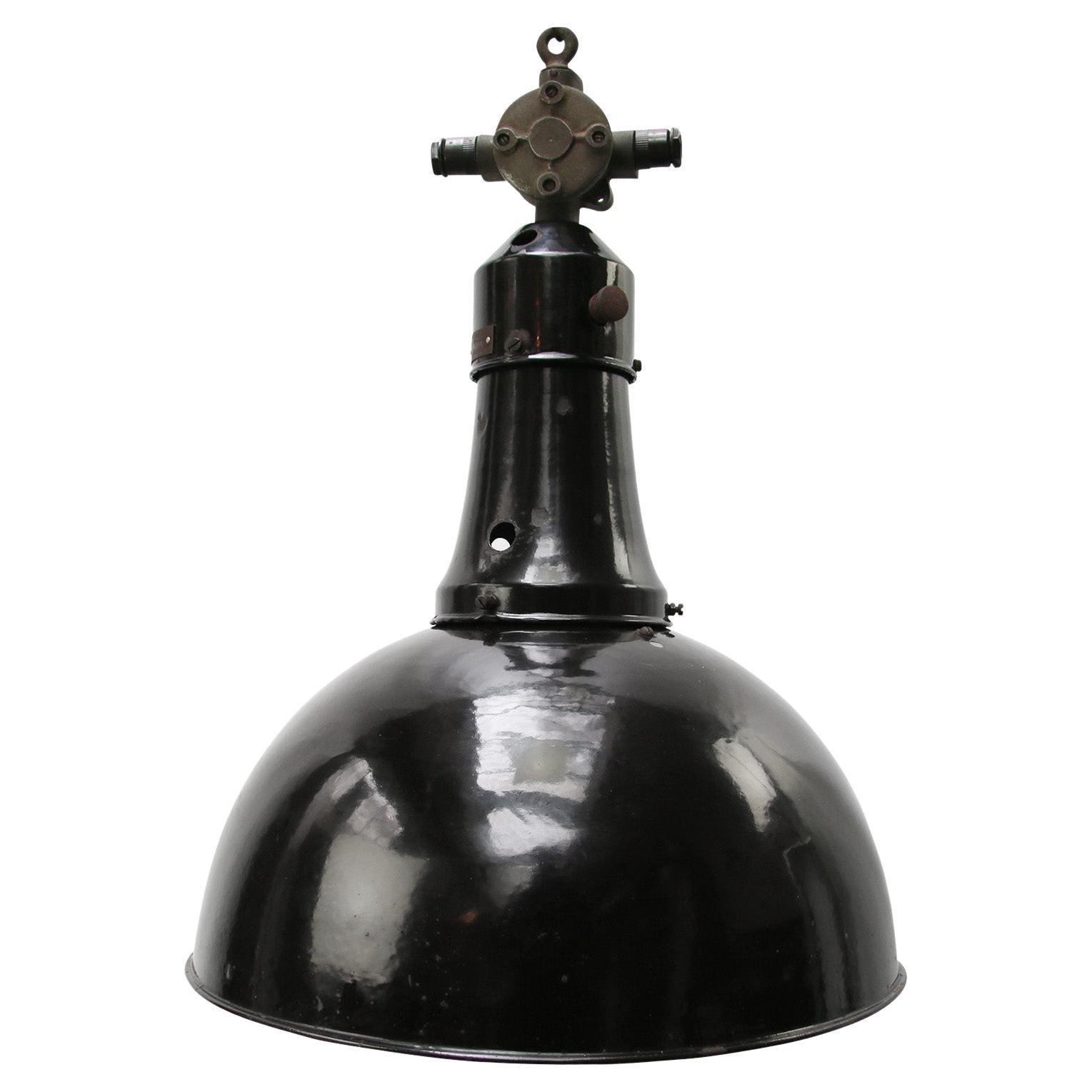 Lampes à suspension d'usine industrielle vintage en émail noir