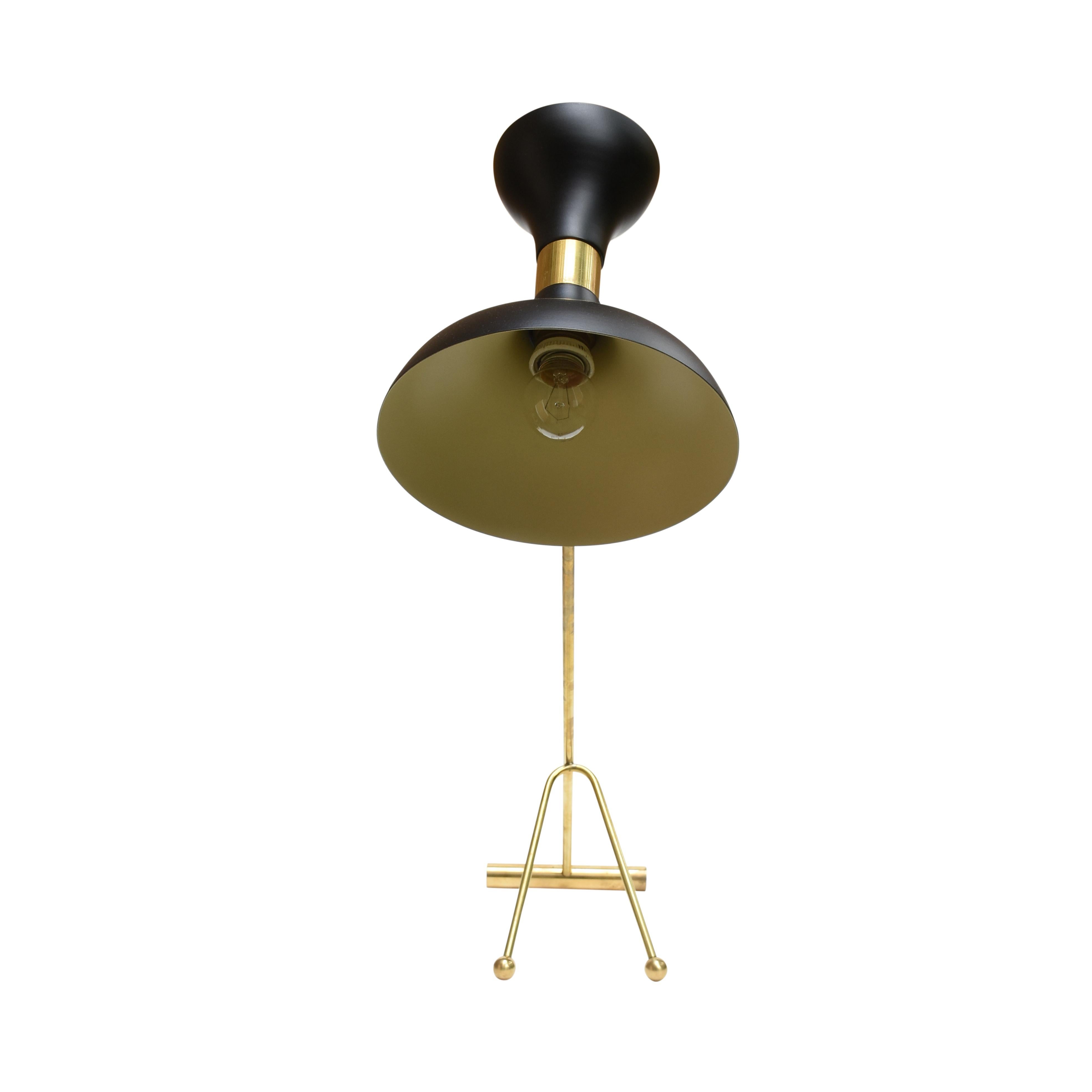 Mid-Century Modern Black Enamelled movable Metal Shade on Brass Up and Down Desk Lamp, Italian, 60s