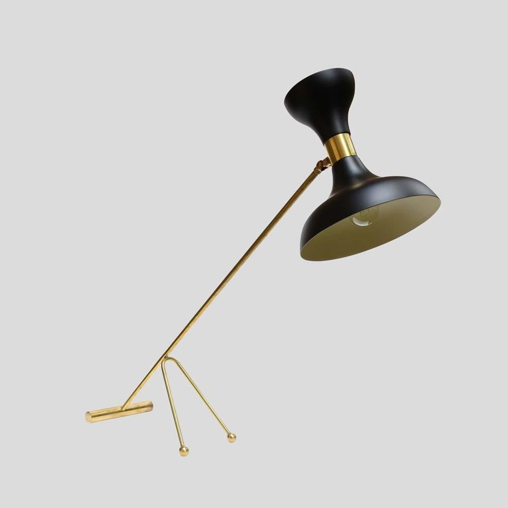 20th Century Black Enamelled Movable Metal Shade on Brass Up and Down Desk Lamp, Italian, 60s For Sale