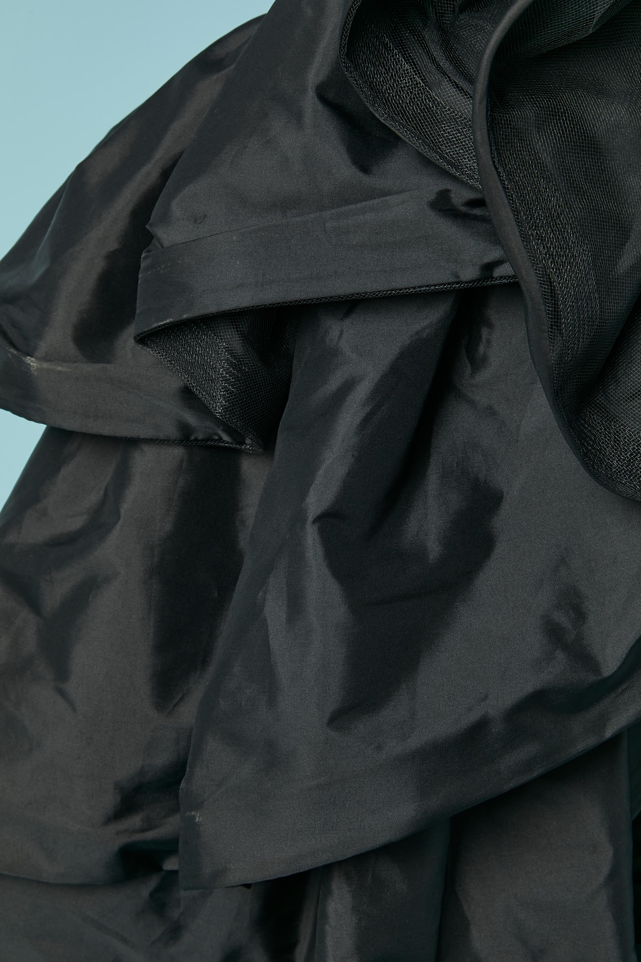 Schwarzes Abendkleid aus schwarzem Paillettenstoff und Taft JULIE DUROCHÉ für After Five Damen im Angebot