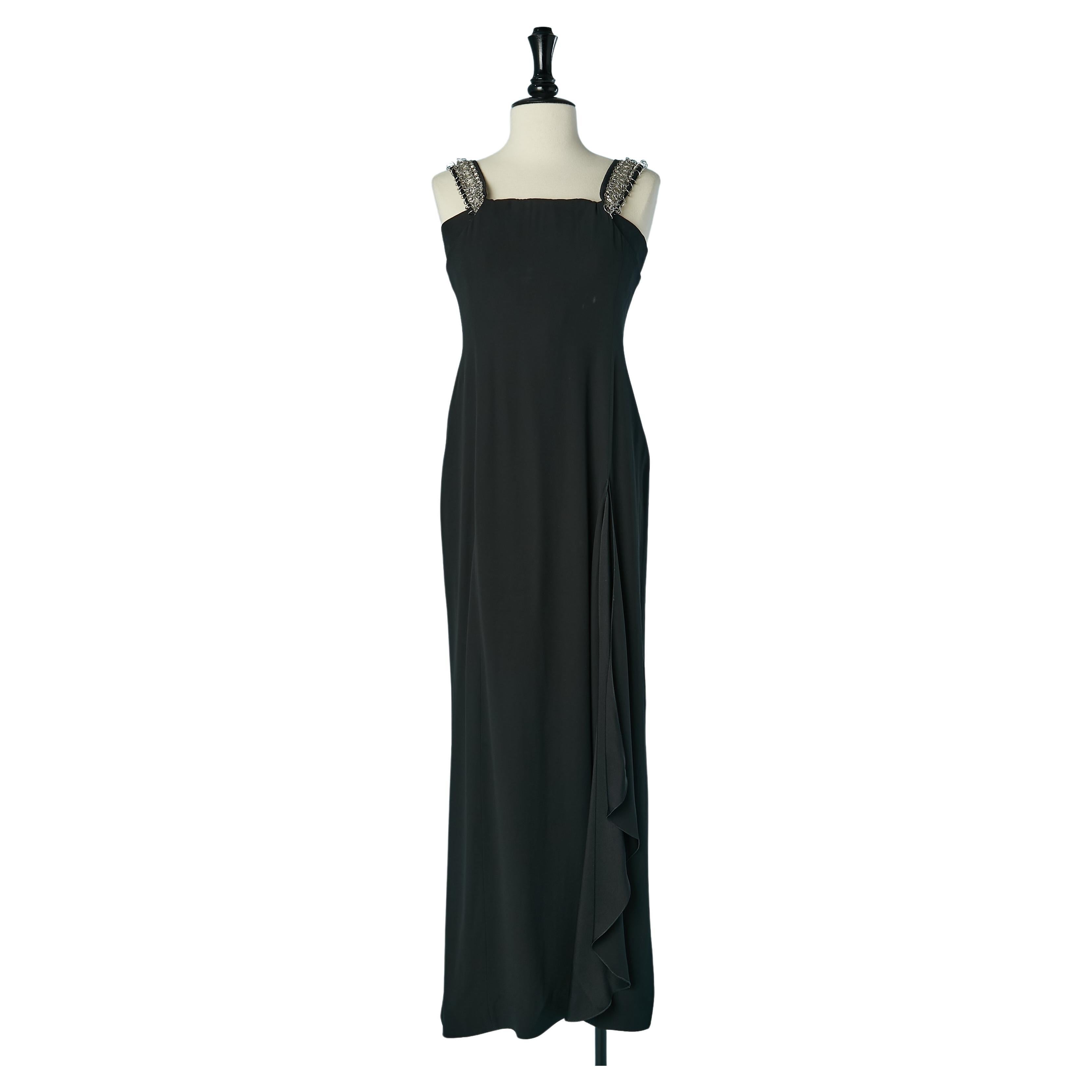 Vestido de noche negro con anillas de metal plateado en el tirante GIVENCHY en venta
