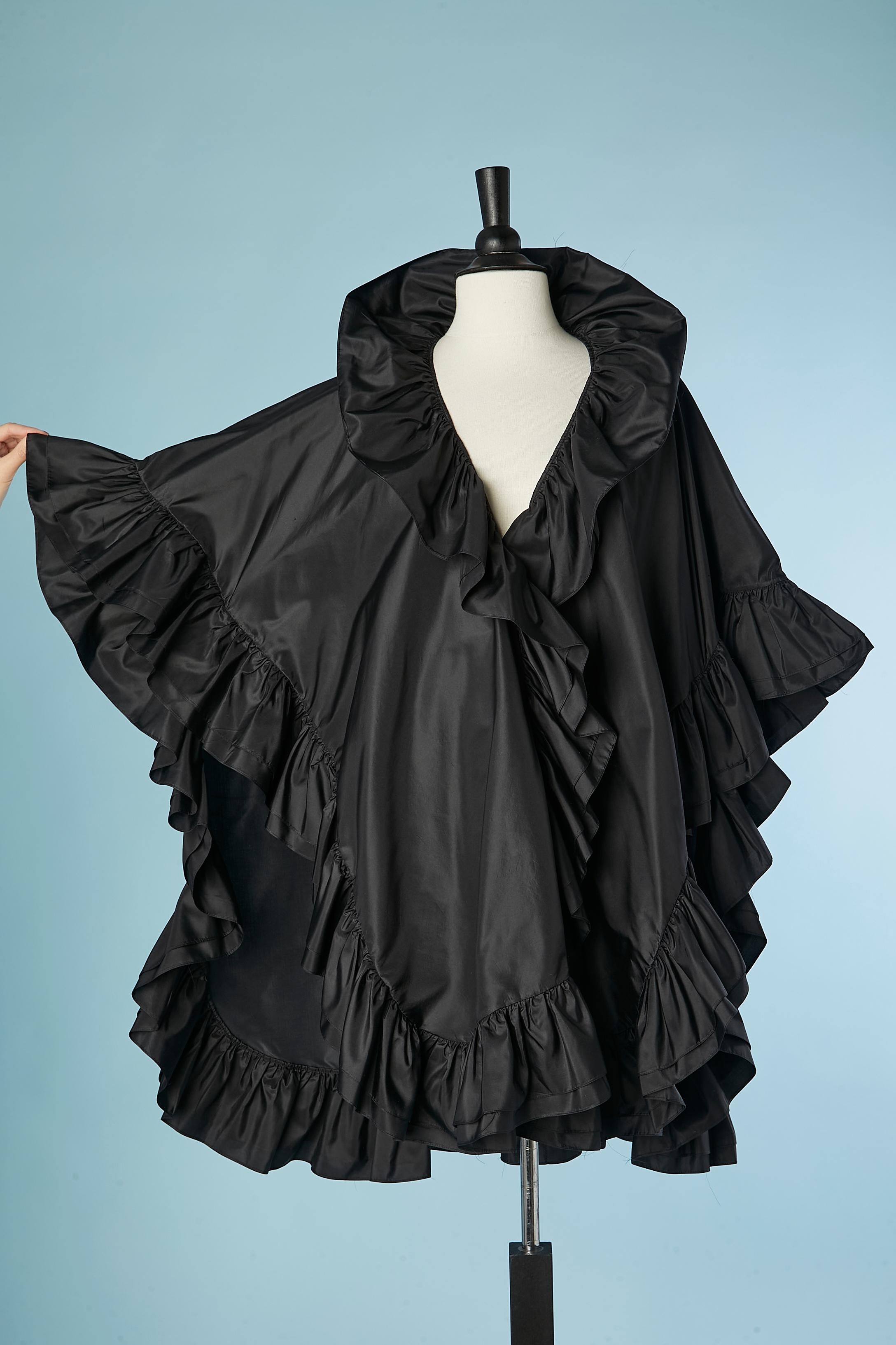 Black evening silk taffetas cape with double lays of ruffles edge 
SIZE / From 38 to 42 ( M/L) 