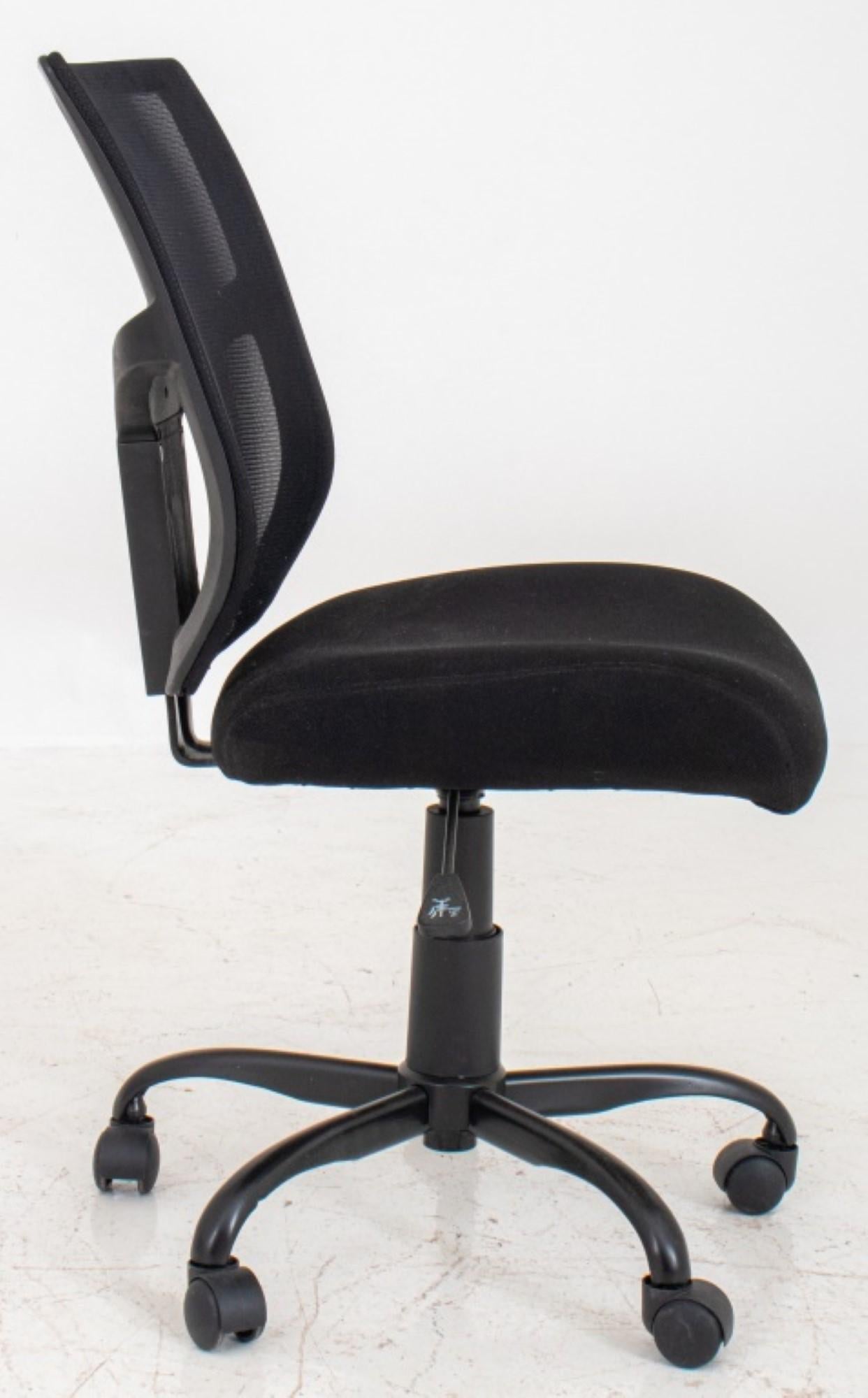 Adjustable armless black fabric task chair, with a five-caster base.

36 inches in height, 19.5 inches in width, and 19.5 inches in depth; seated height is 21 inches.