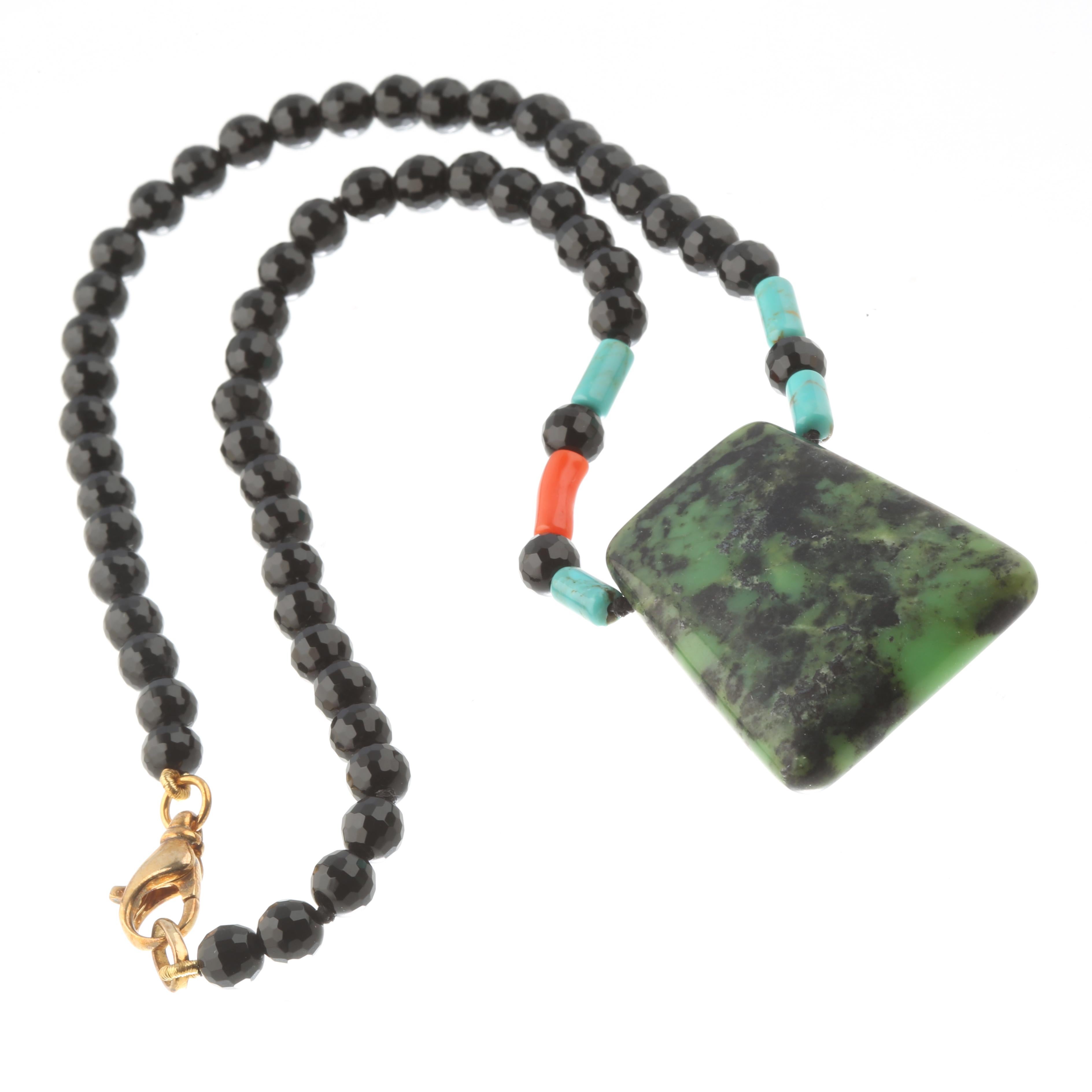 Collana di agata nera sfaccettata, corallo turchese e zoisite in argento Intini Jewels In condizioni Nuovo in vendita a Milano, IT