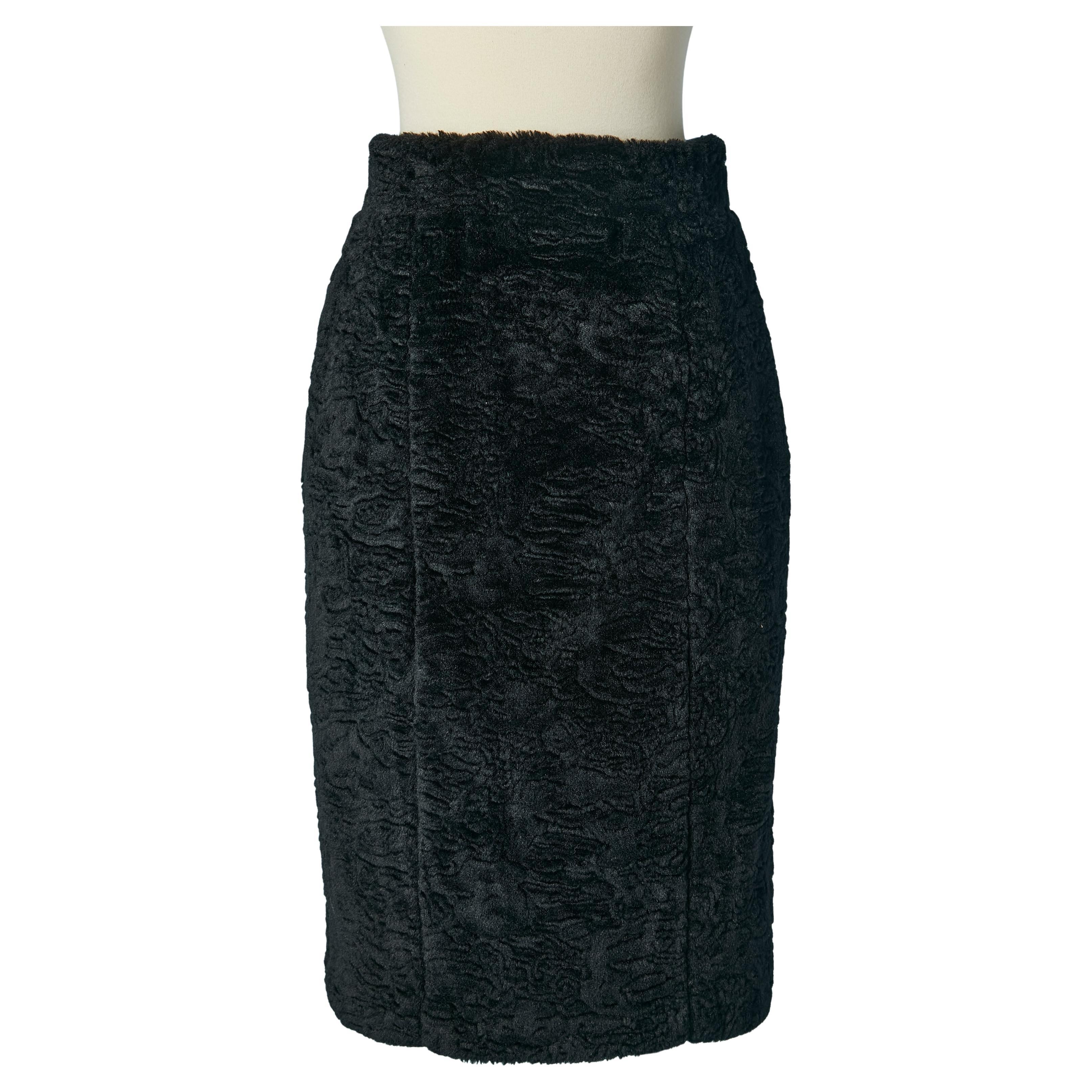 Black Faux fur skirt FENDI 365 for Neiman Markus ( New) For Sale