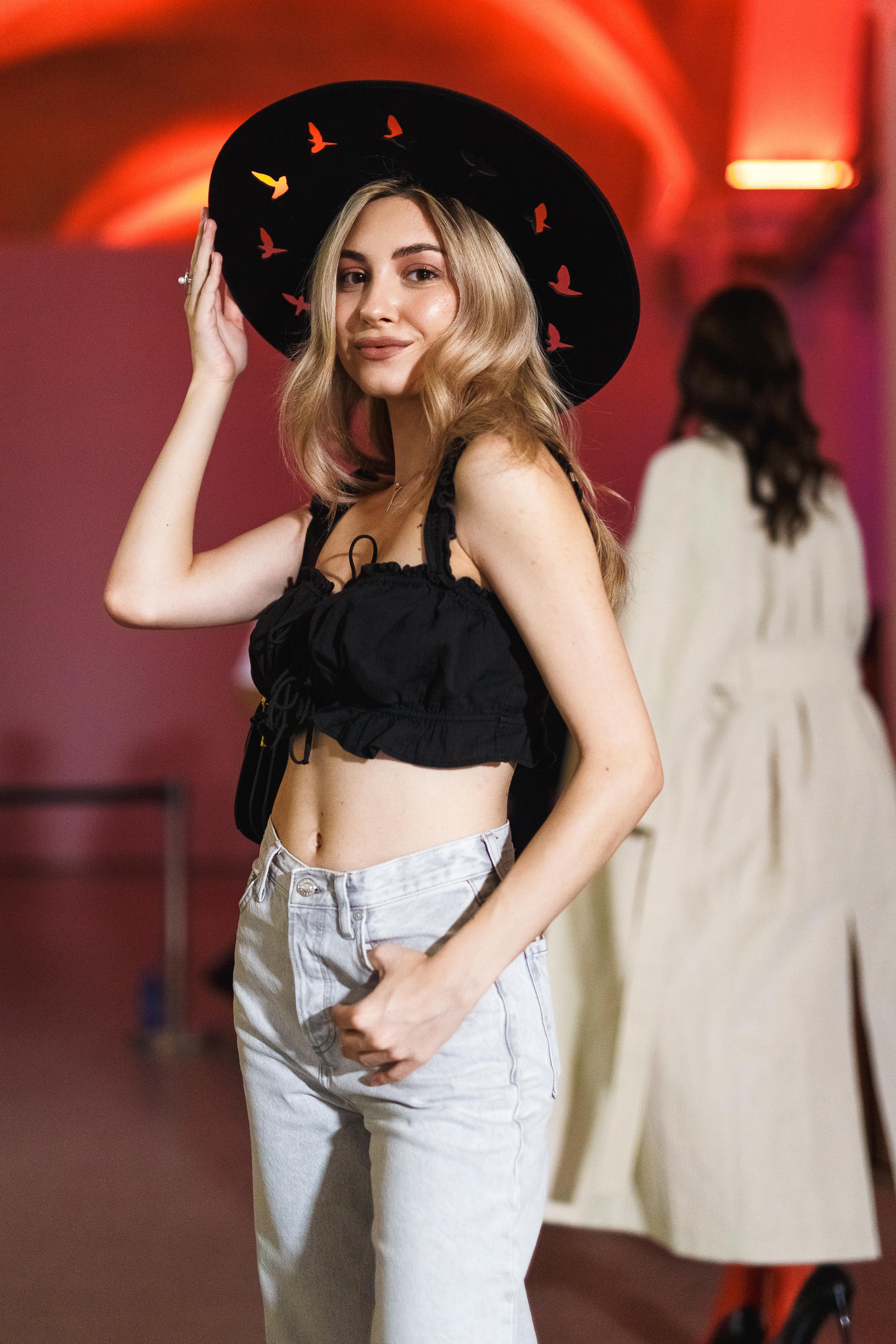 Black Felt Brim Hat with Flying Bird Shadow Minimalistic Contemporary Design For Sale 5