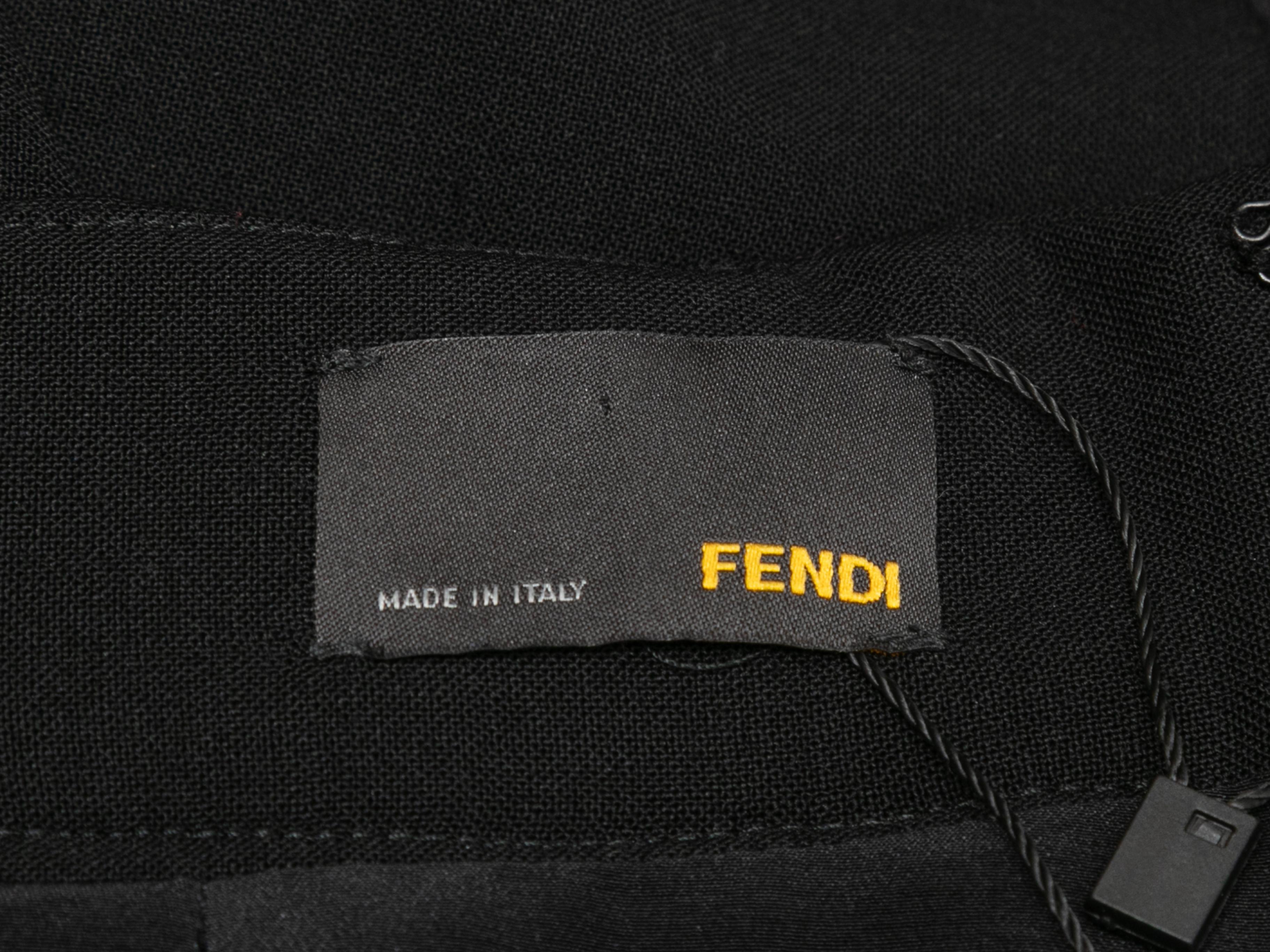 Gonna nera di Fendi in lana vergine con orlo a bolle e pieghe, taglia IT 44 In condizioni buone in vendita a New York, NY