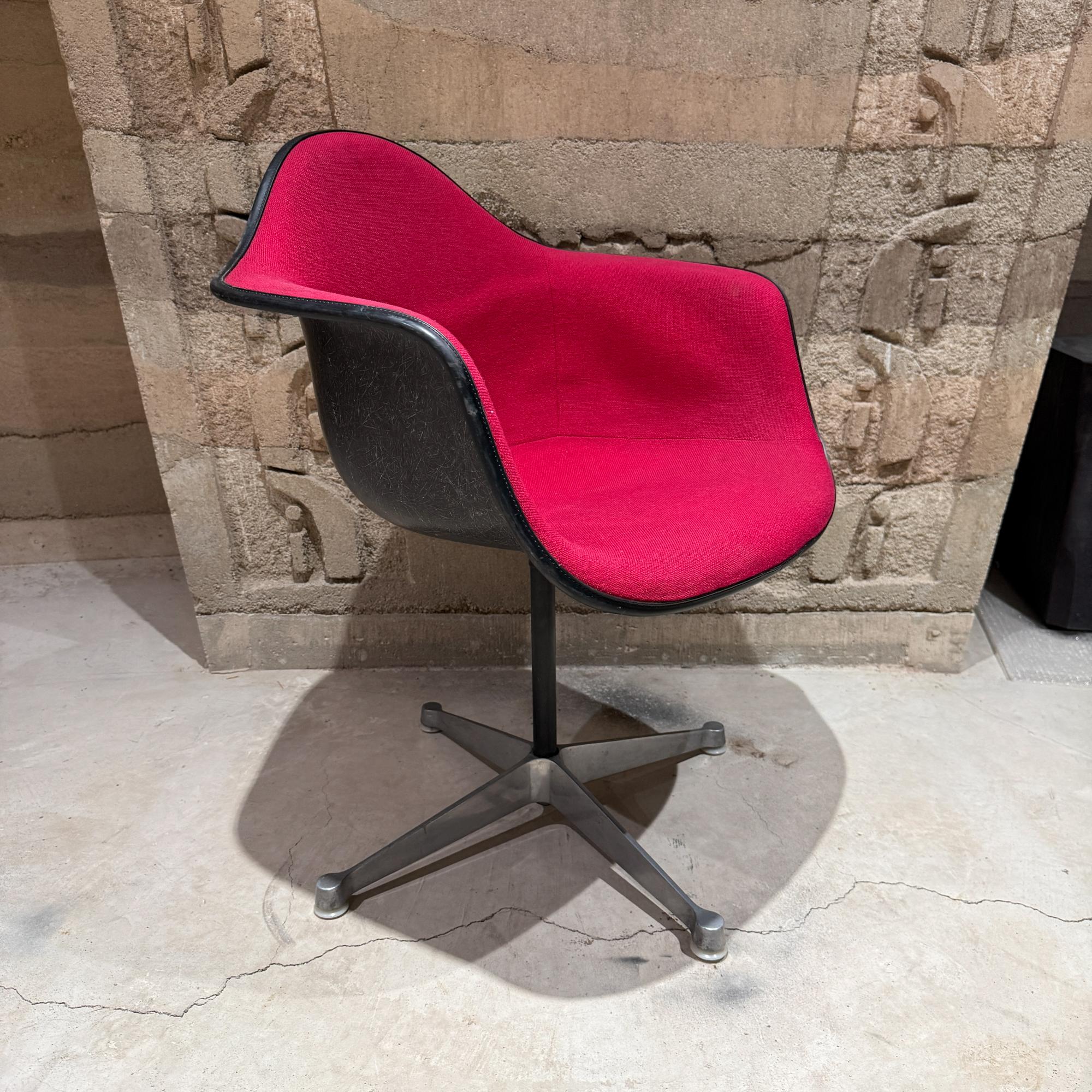 Black Fiberglass Desk Armchair Charles 
Ray Eames Herman Miller Mid-Century