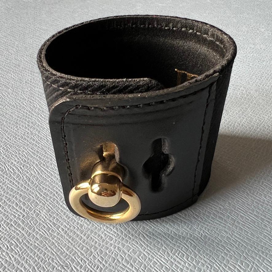 Black Fine Wool Black Leather Bracelet Calfskin Gold Plated Brass For Sale 1