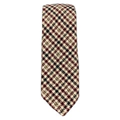 BLACK FLEECE Beige & Burgundy Houndstooth Wool Skinny Tie