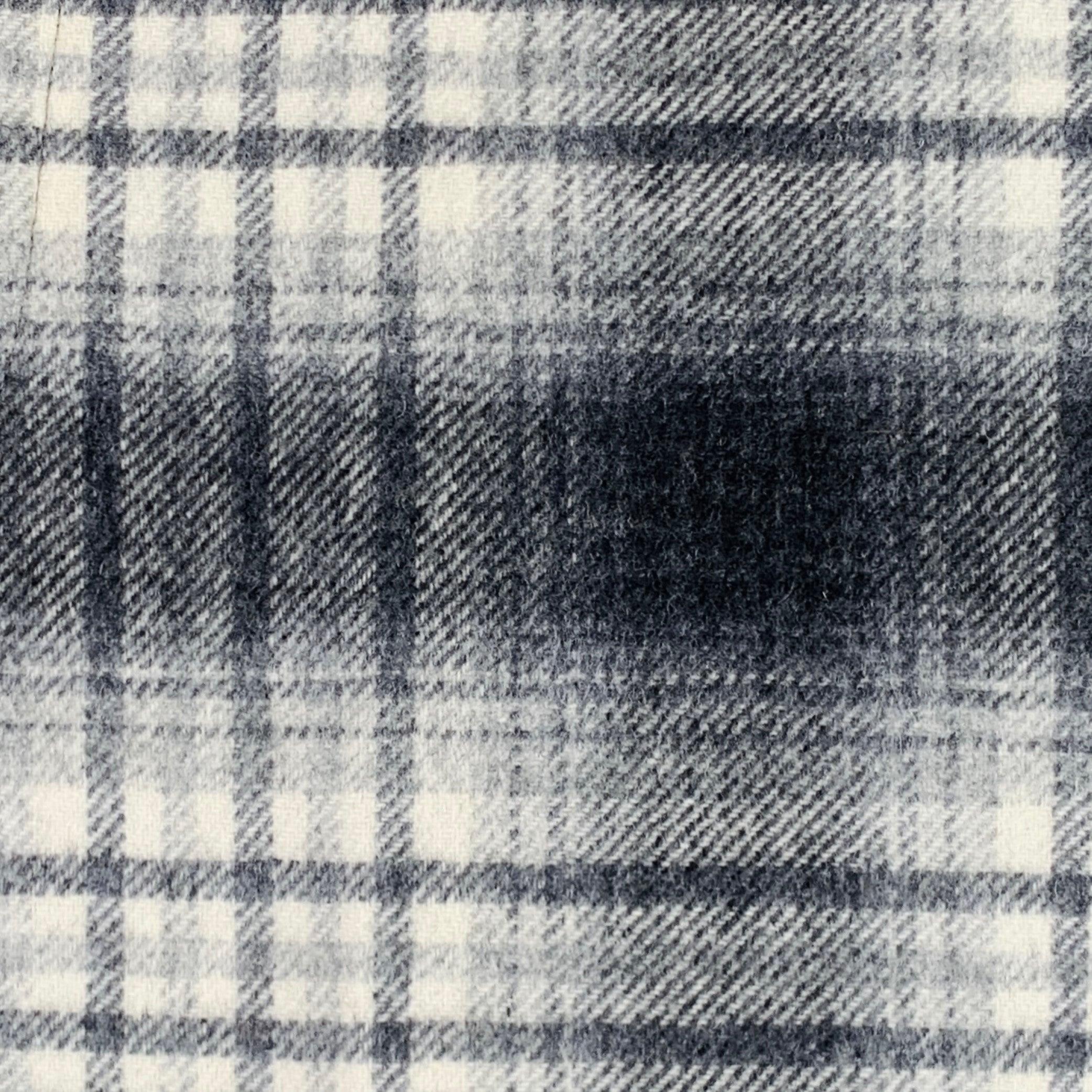 BLACK FLEECE by THOM BROWNE dress pants
in a grey and white wool fabric featuring a flat front style, plaid pattern, cuffed hem, and button fly closure.Very Good Pre-Owned Condition. Small repair on front, as is. 

Marked:   BB1 

Measurements: 
 