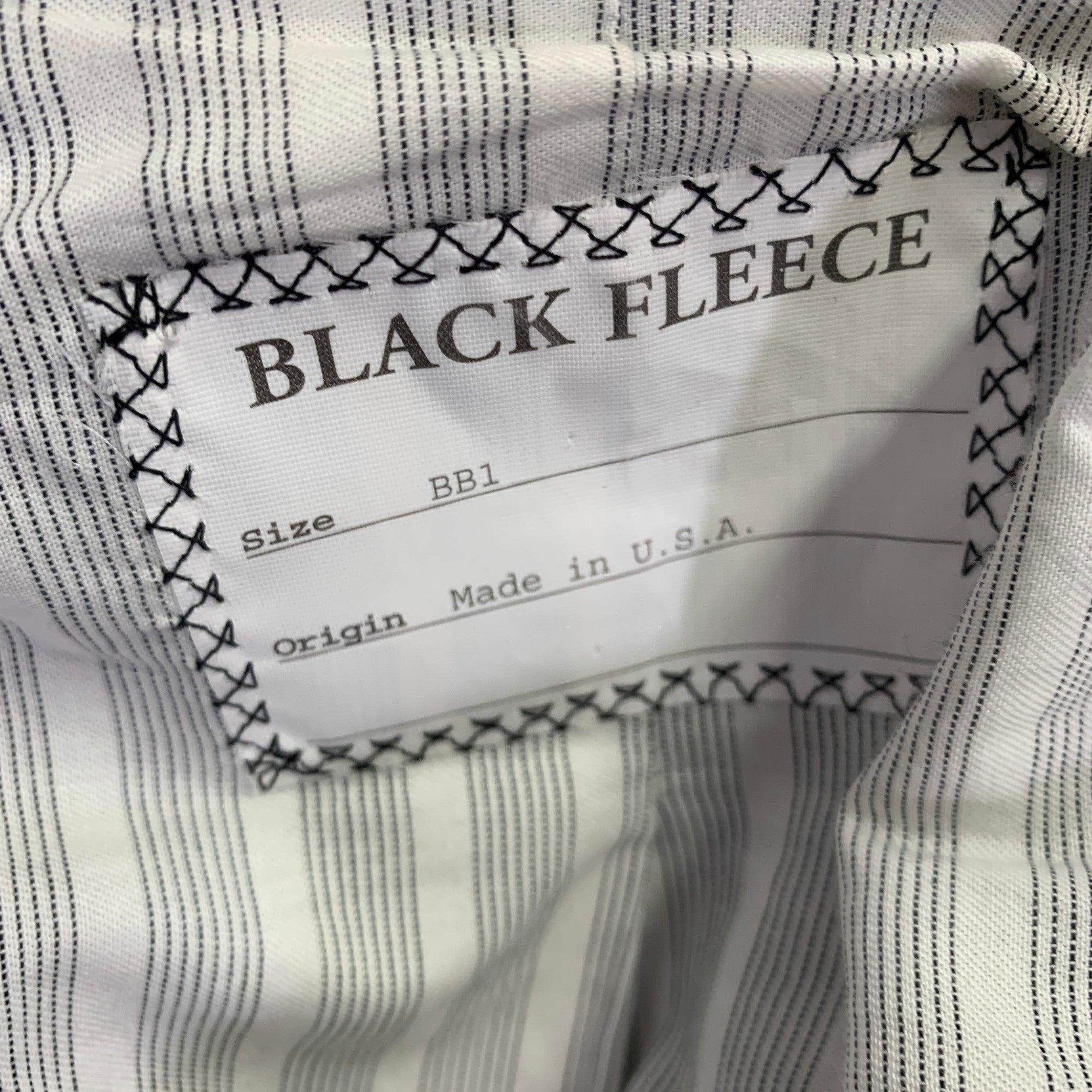 BLACK FLEECE Taglia 38 Abito in lana a scacchi bianchi e neri con risvolto a tacca in vendita 3