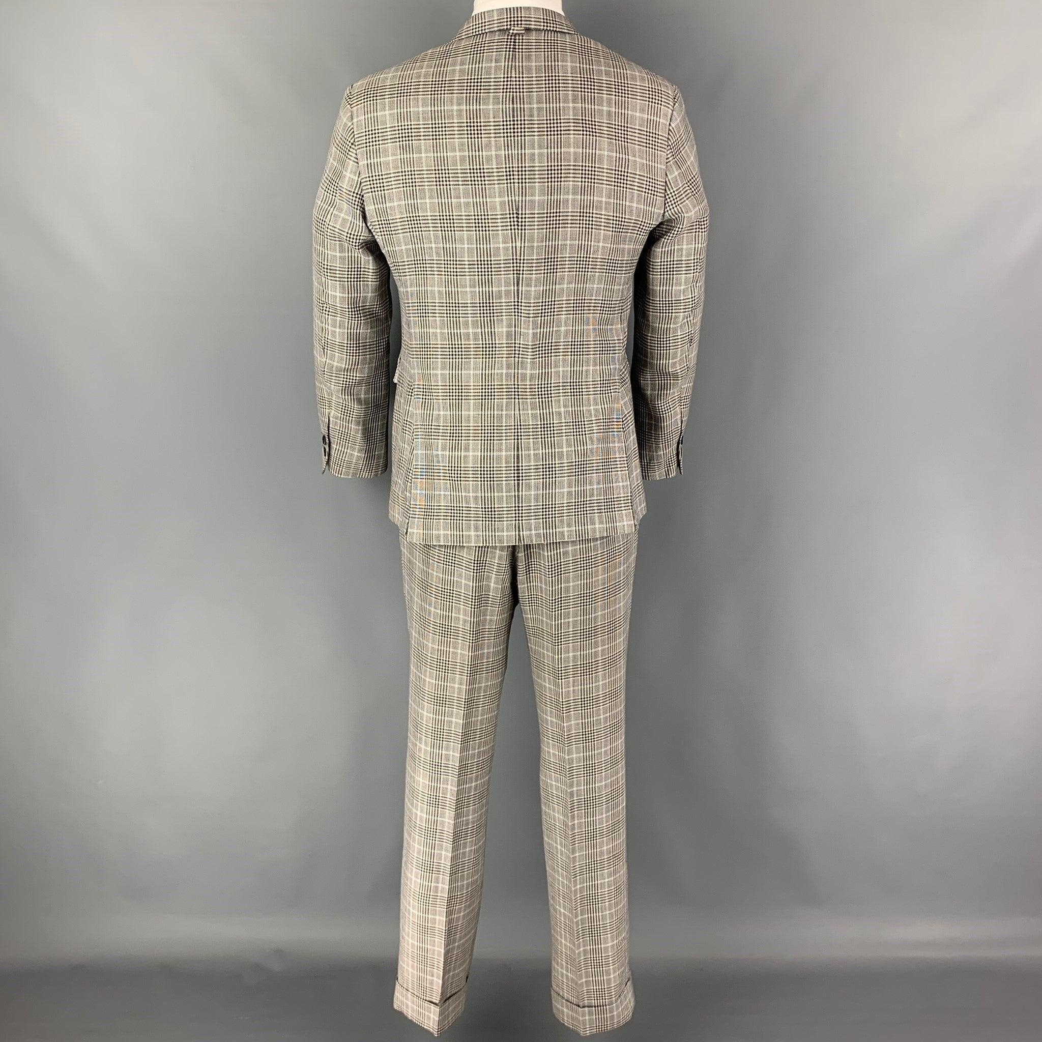 Gray BLACK FLEECE Size 38 Black White Glenplaid Wool Blend Notch Lapel Suit For Sale