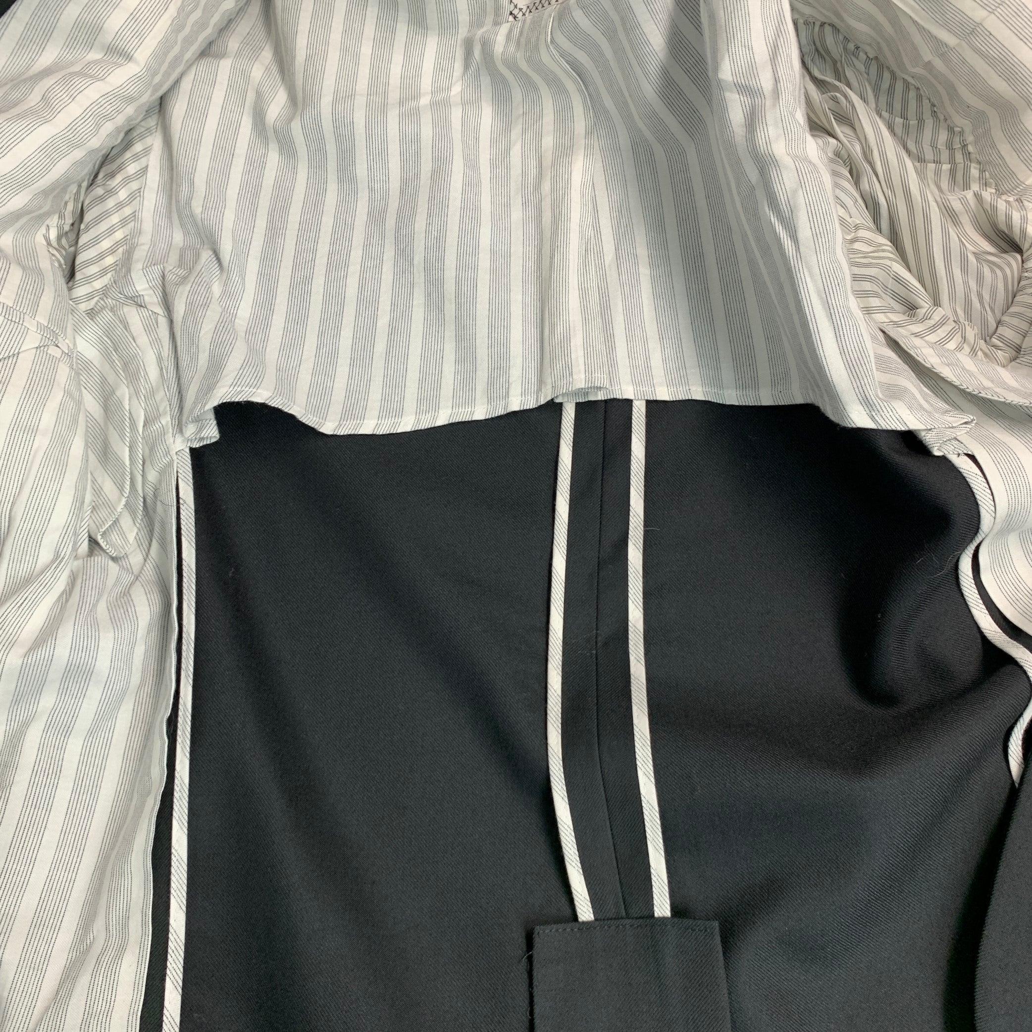BLACK FLEECE Size 38 Black Wool Notch Lapel Sport Coat For Sale 2