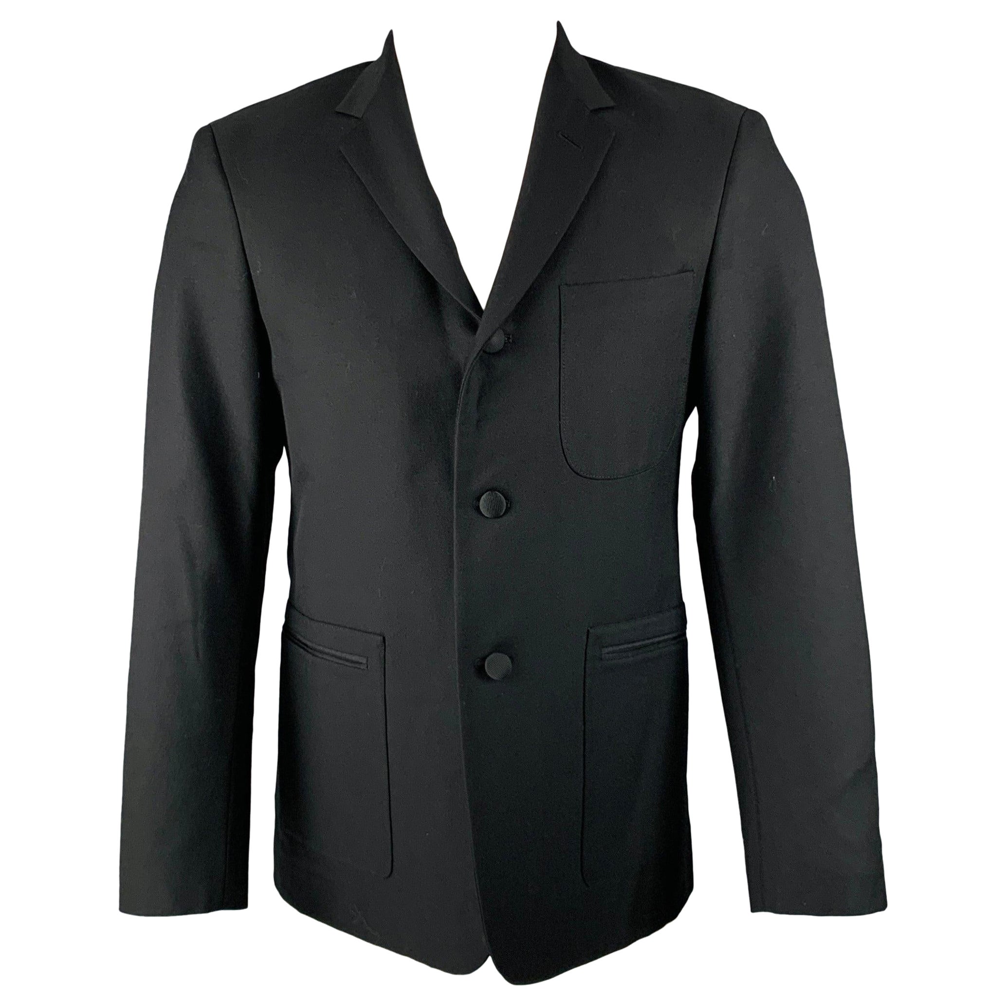 Black Fleece Taille 38 Manteau de sport en laine noire à revers échancré