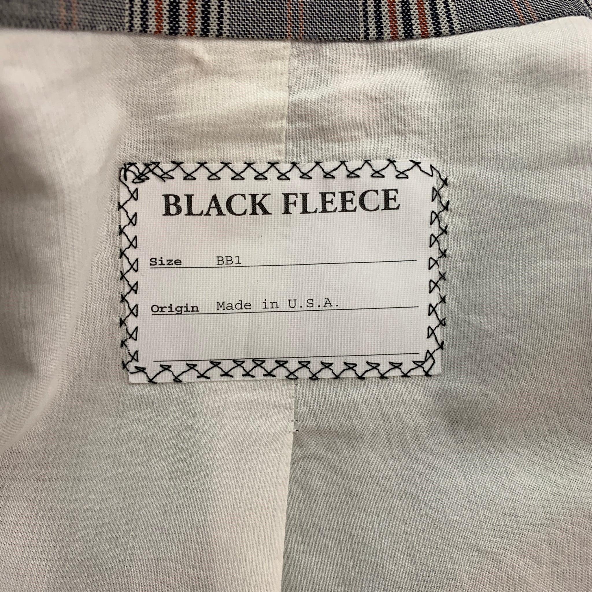 Black Fleece Taille 38 Costume gris marine blanc à carreaux en laine à revers échancré en vente 5