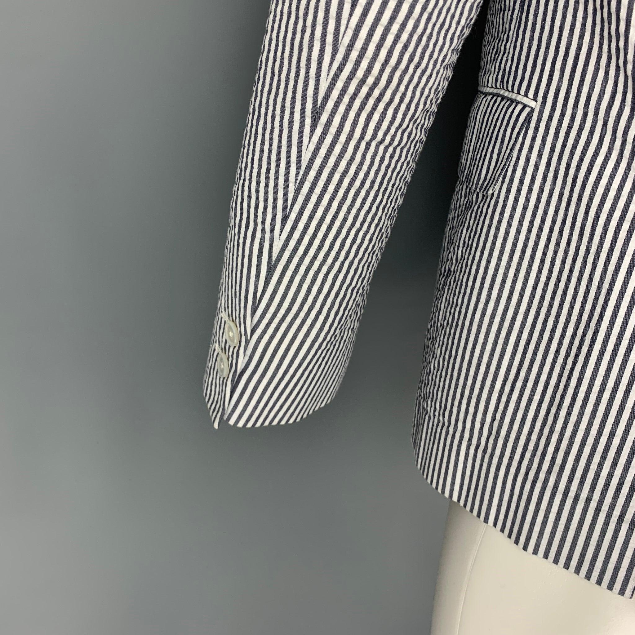 Men's BLACK FLEECE Size 38 White Grey Seersucker Cotton Notch Lapel Sport Coat For Sale