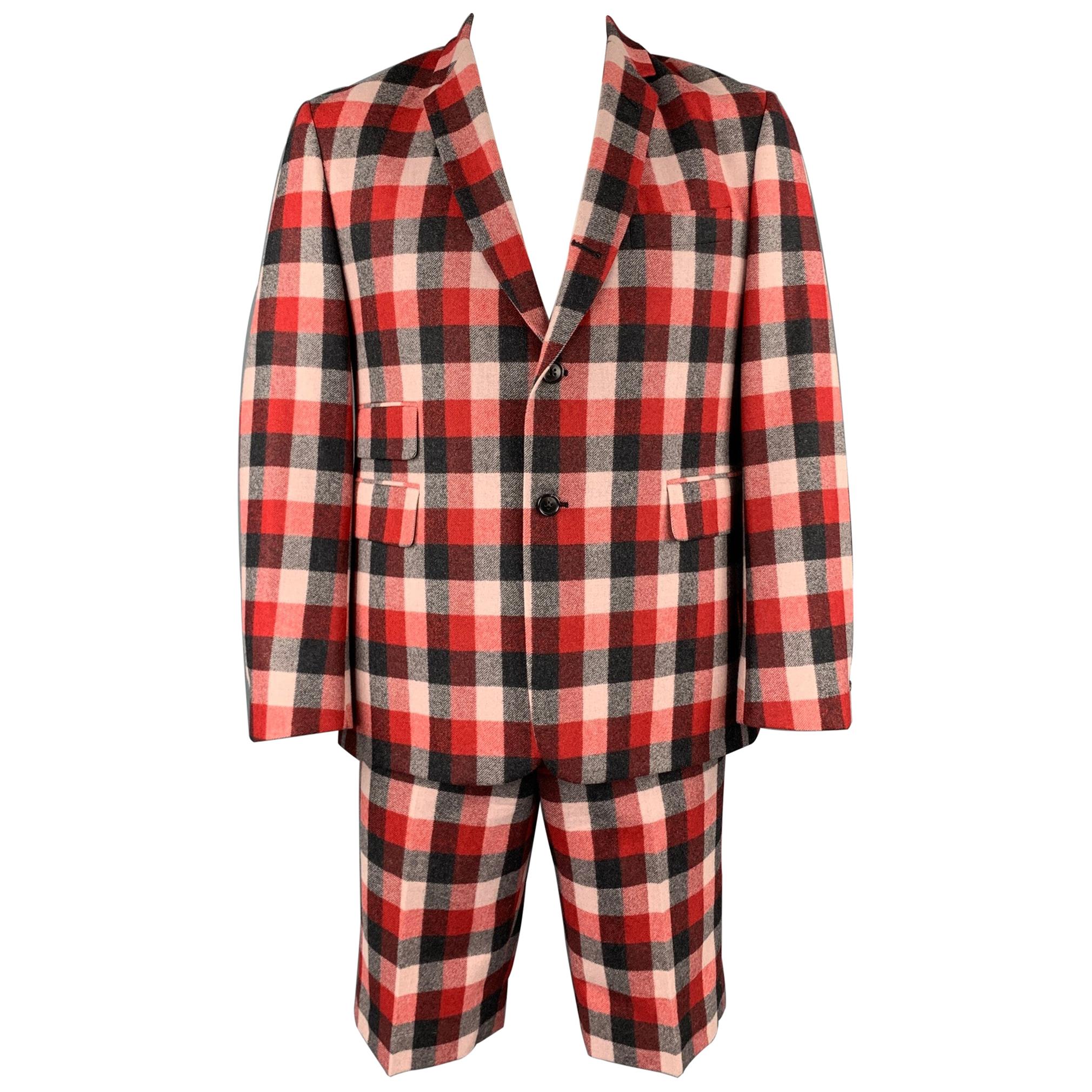 BLACK FLEECE Size 42 Red & Grey Plaid Wool Notch Lapel Shorts Suit