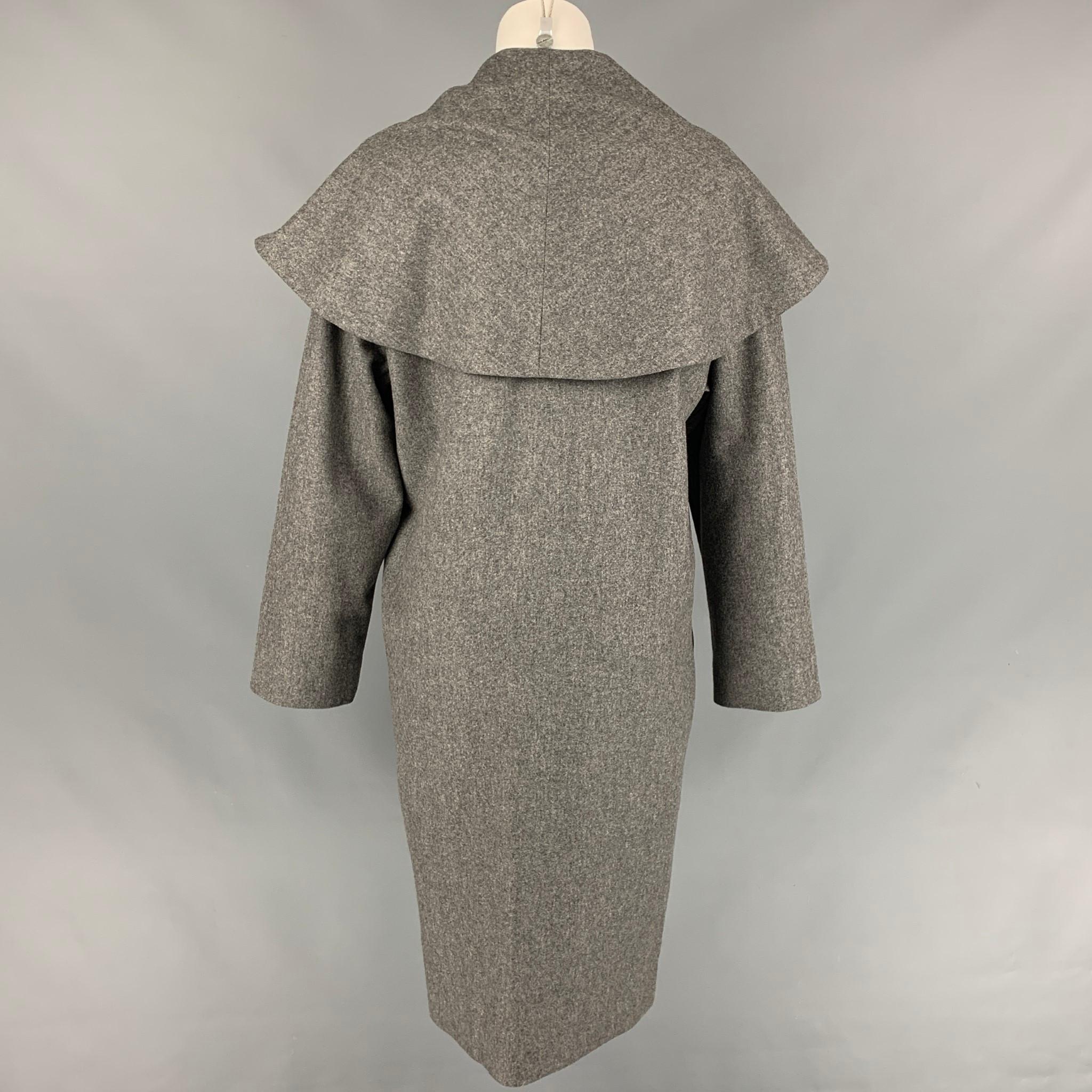 BLACK FLEECE Size M Grey Heather Shawl Collar Coat In Good Condition In San Francisco, CA