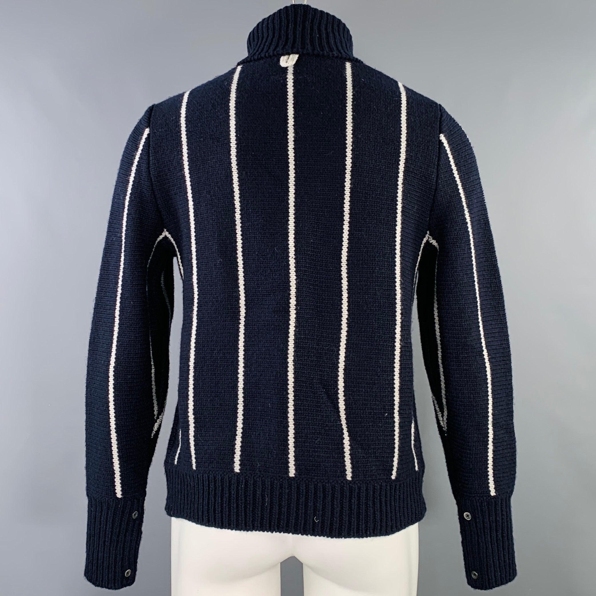 Nero BLACK FLEECE Taglia M Maglia a collo alto in misto lana gessata bianca e marina in vendita