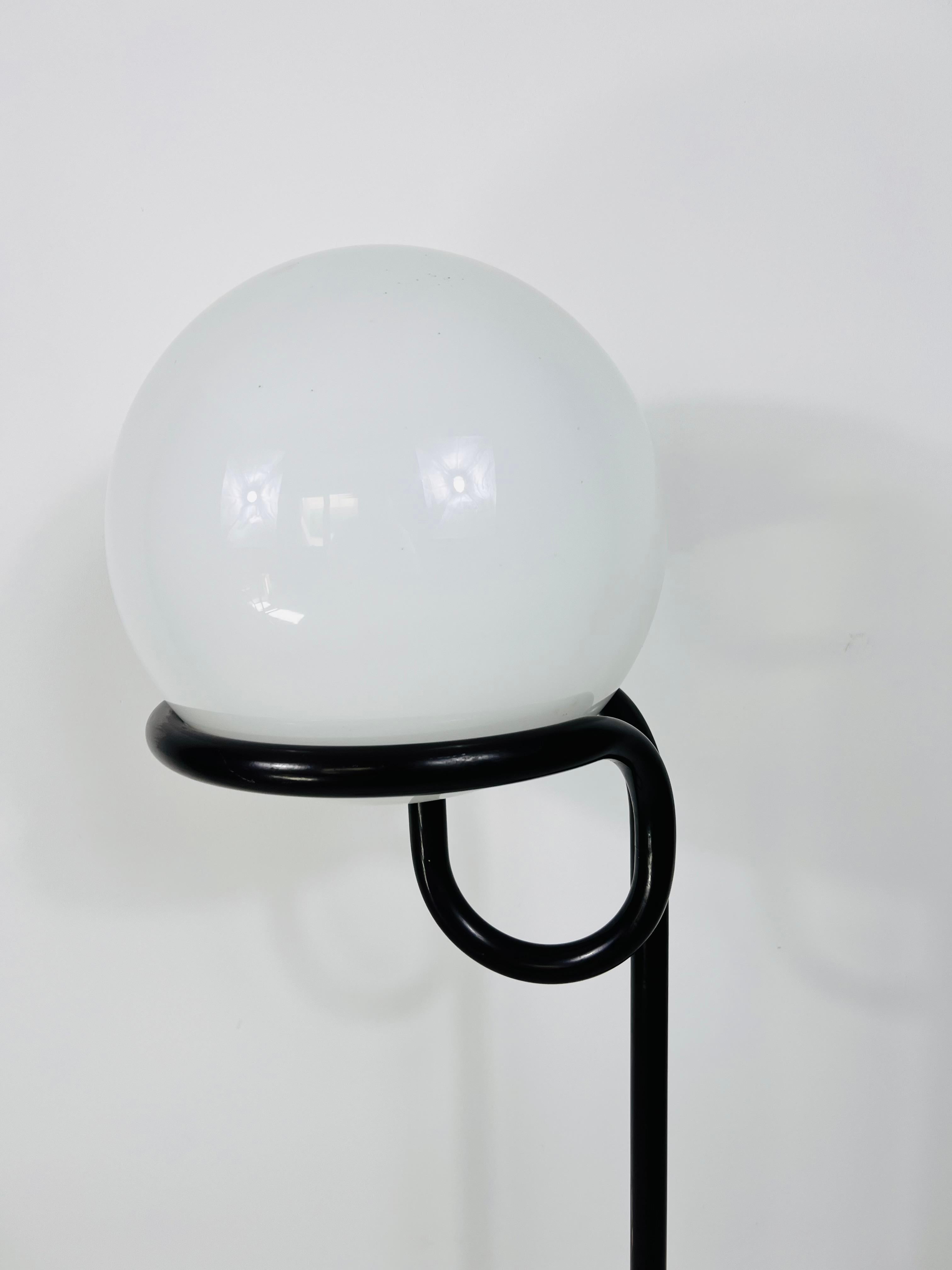 Metal Black Floor Lamp Globe by Aldo van den Nieuwelaar for Domani Designs, Amsterdam For Sale