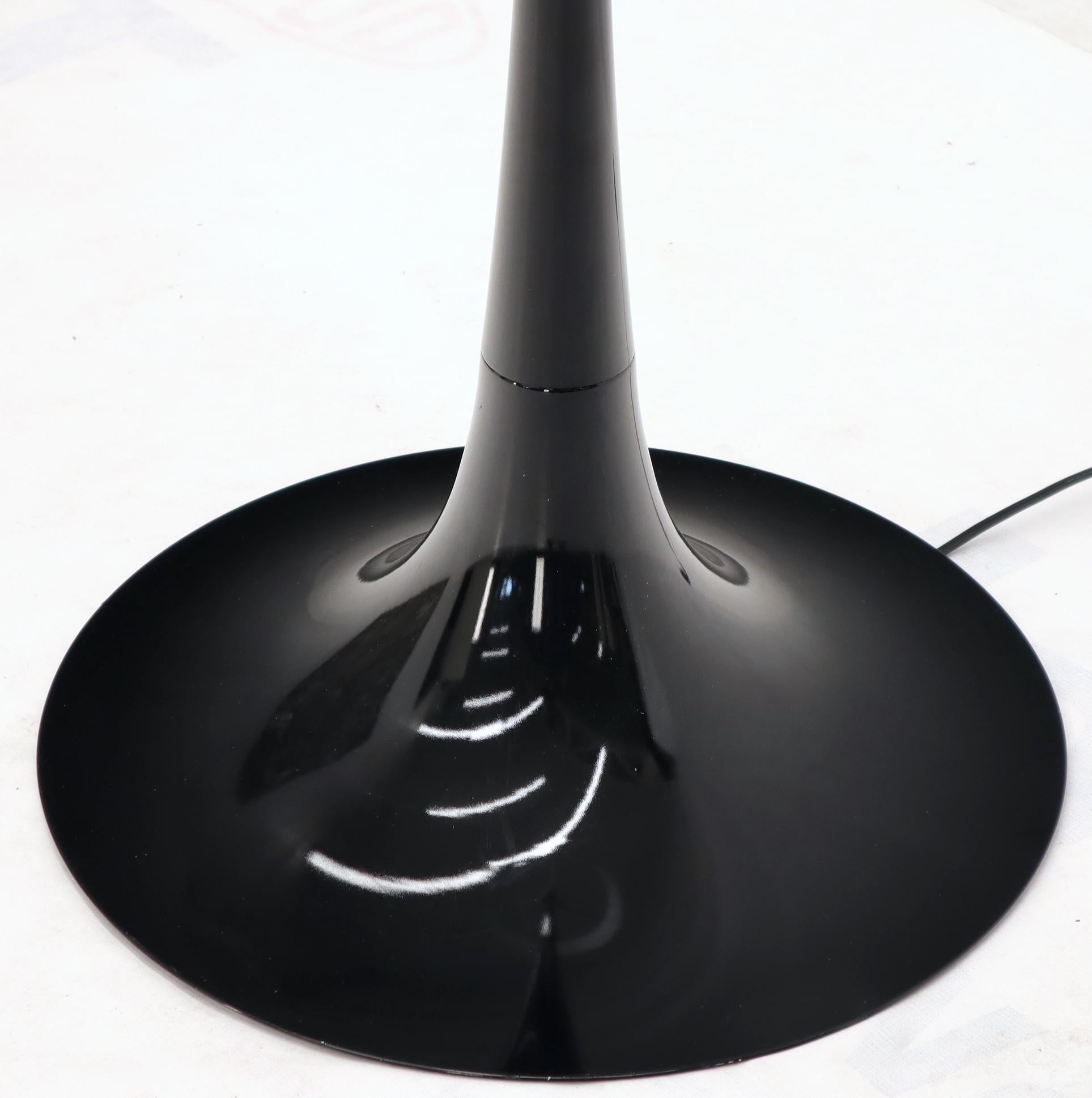 black tulip lamp