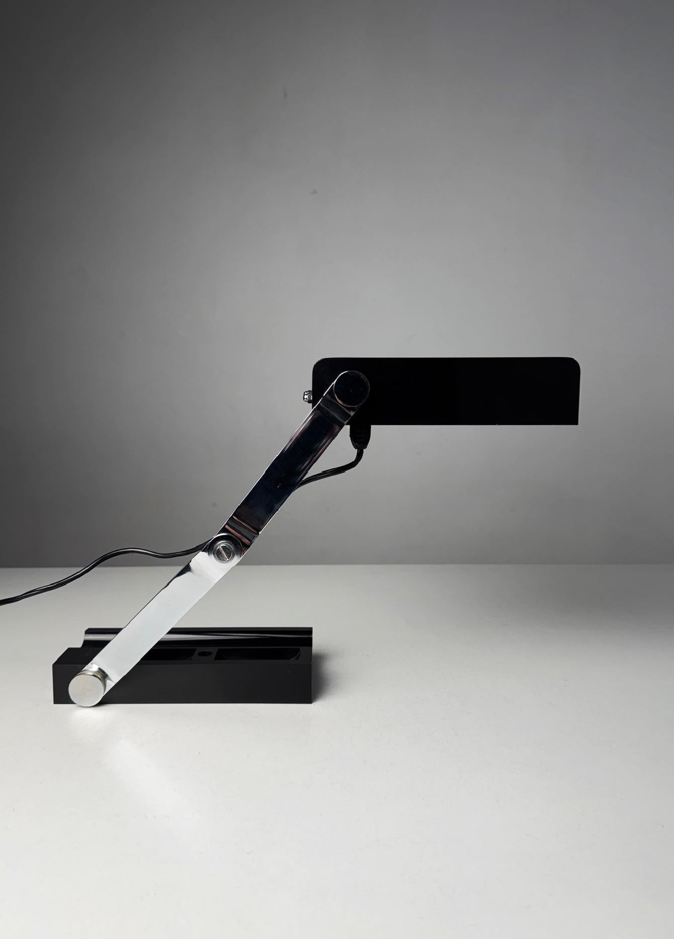 Black folding table lamp by Lamsar Spain 1970's For Sale 3