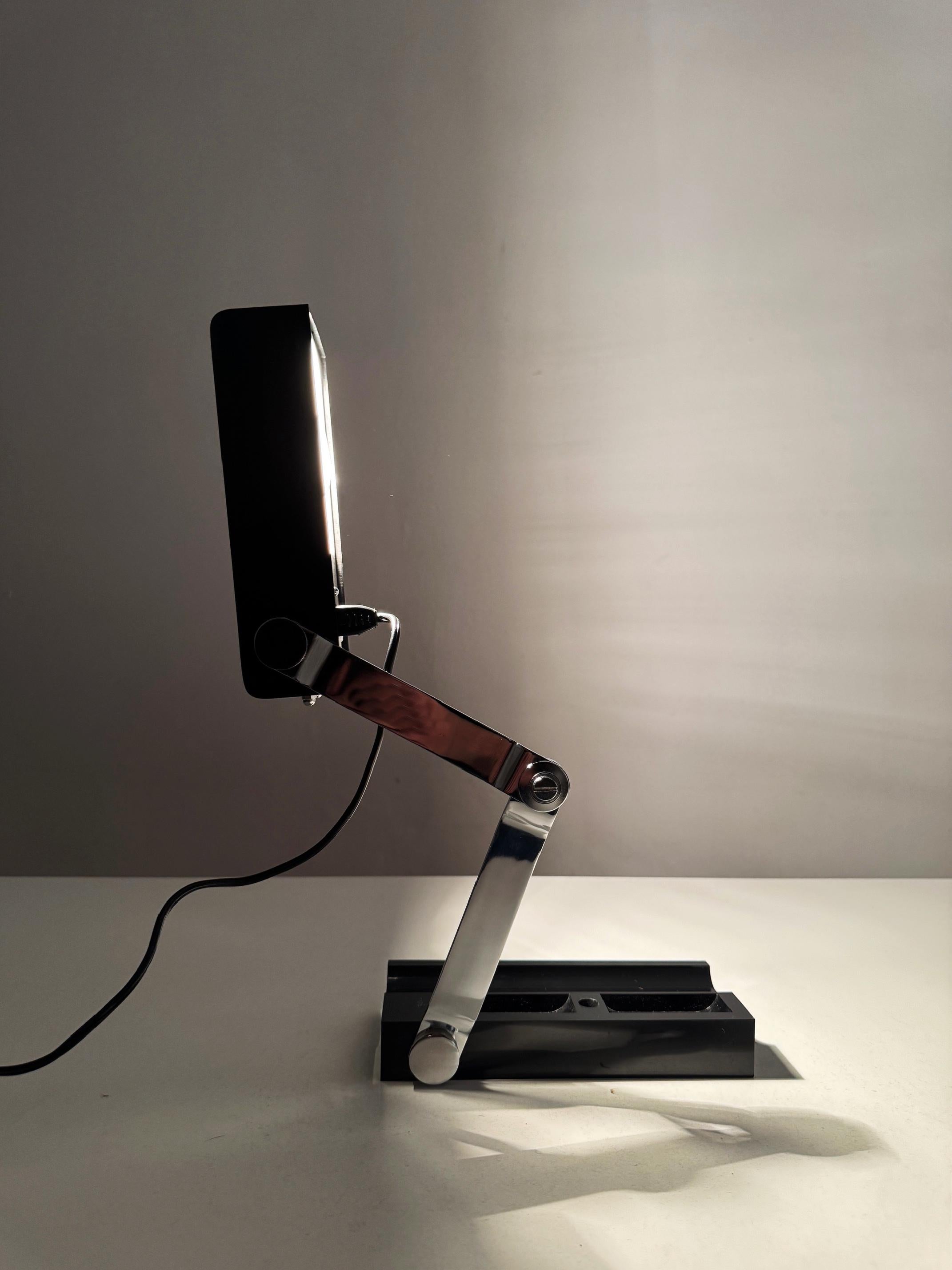 Black folding table lamp by Lamsar Spain 1970's For Sale 5