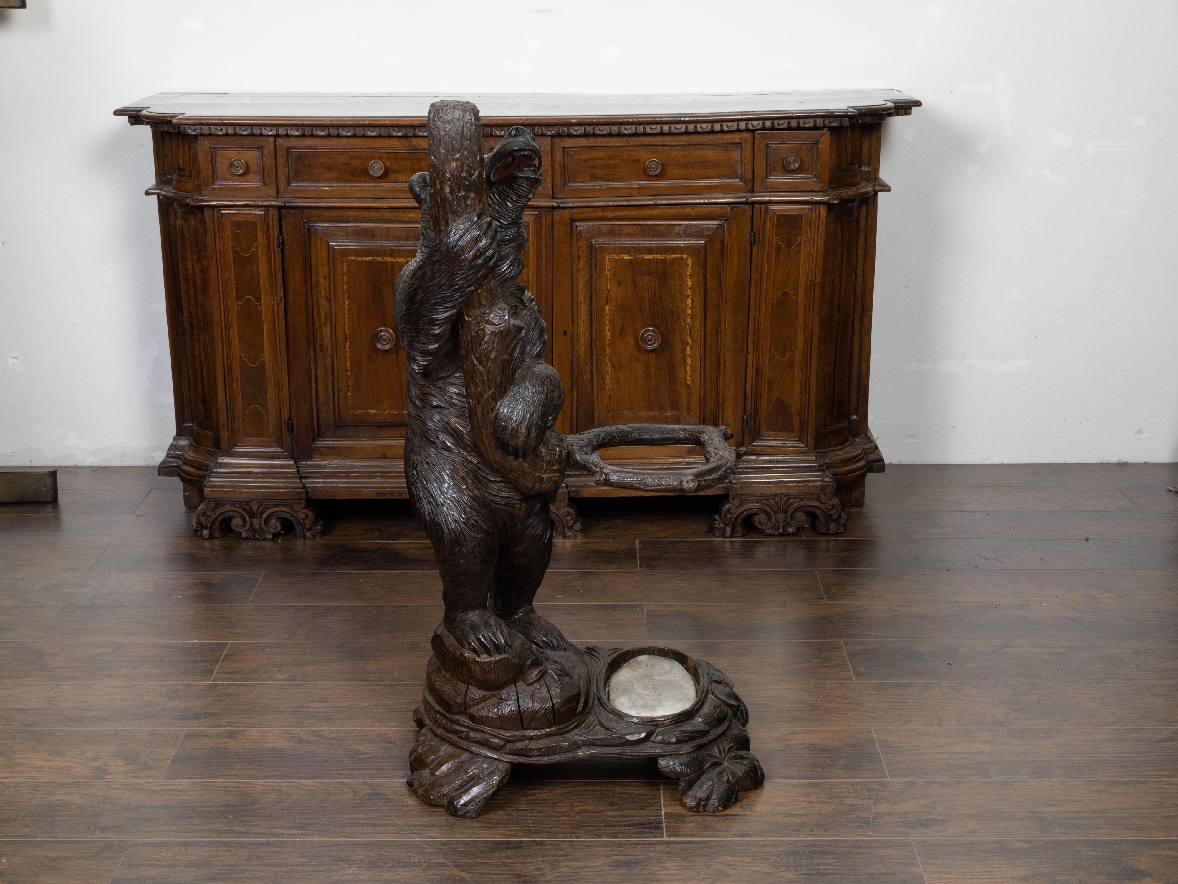 European Black Forest 1890s Carved Wooden Umbrella Stand Depicting a Bear Climbing a Tree For Sale