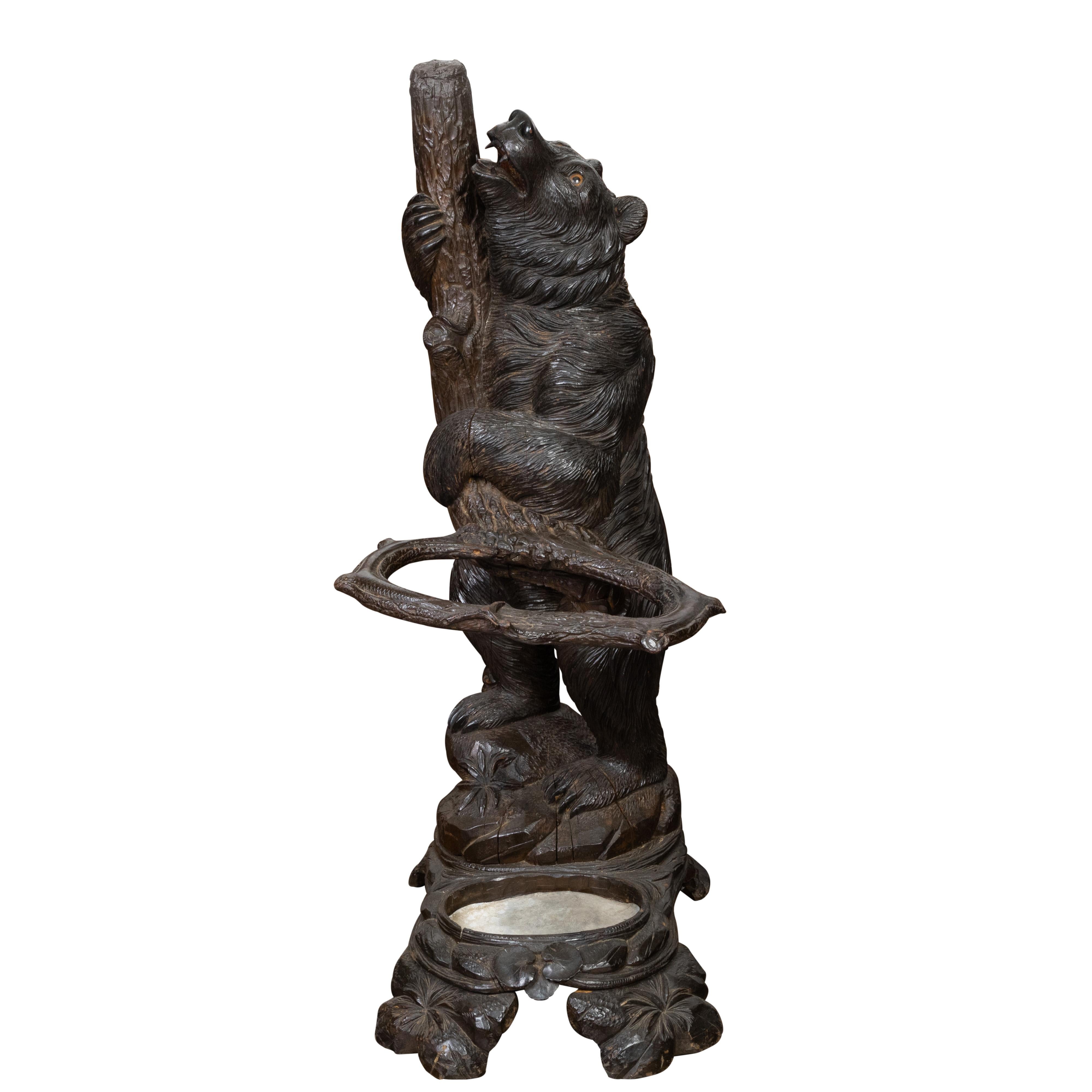 Black Forest 1890s Carved Wooden Umbrella Stand Depicting a Bear Climbing a Tree