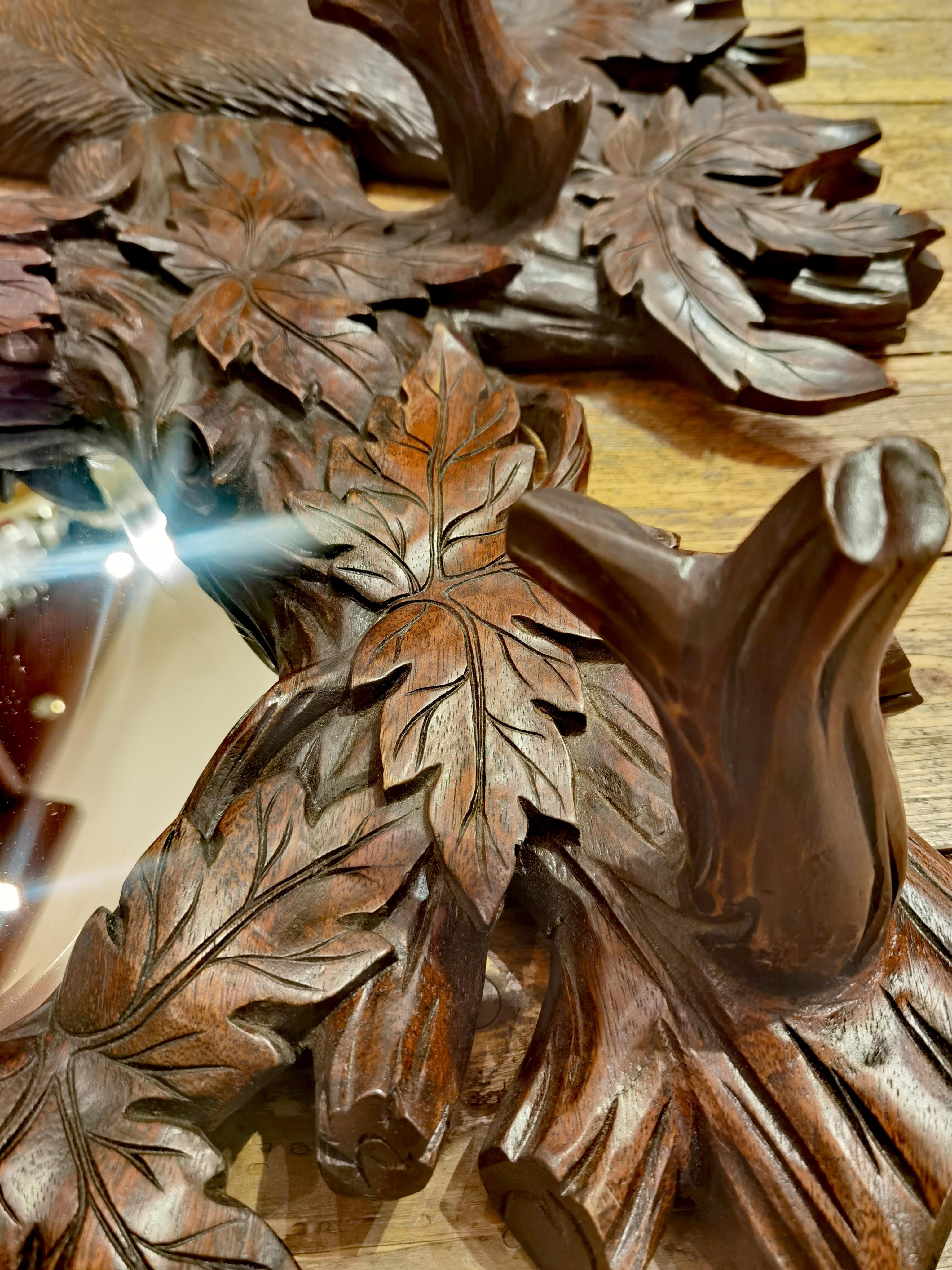 Black Forest Armoire en bois du 19e siècle Brienz Bon état - En vente à Kitzbuhel, AT