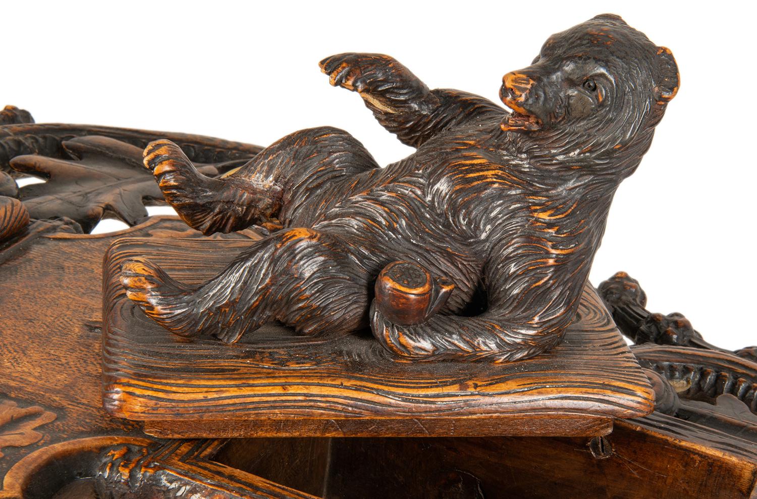 Swiss Black Forest Bear Side Table, Late 19th Century For Sale