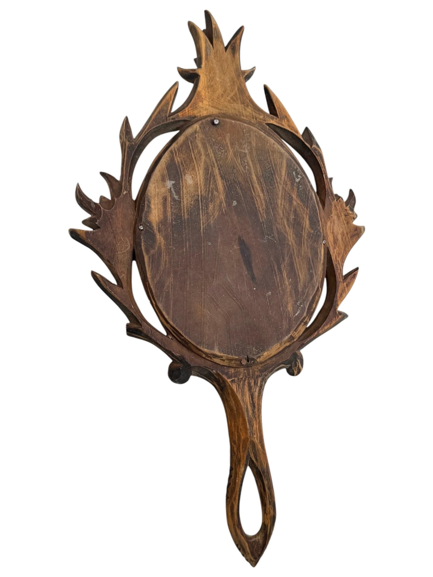 Black Forest Brienz Holz geschnitzt Handspiegel, Antique Austria 1910s im Angebot 4