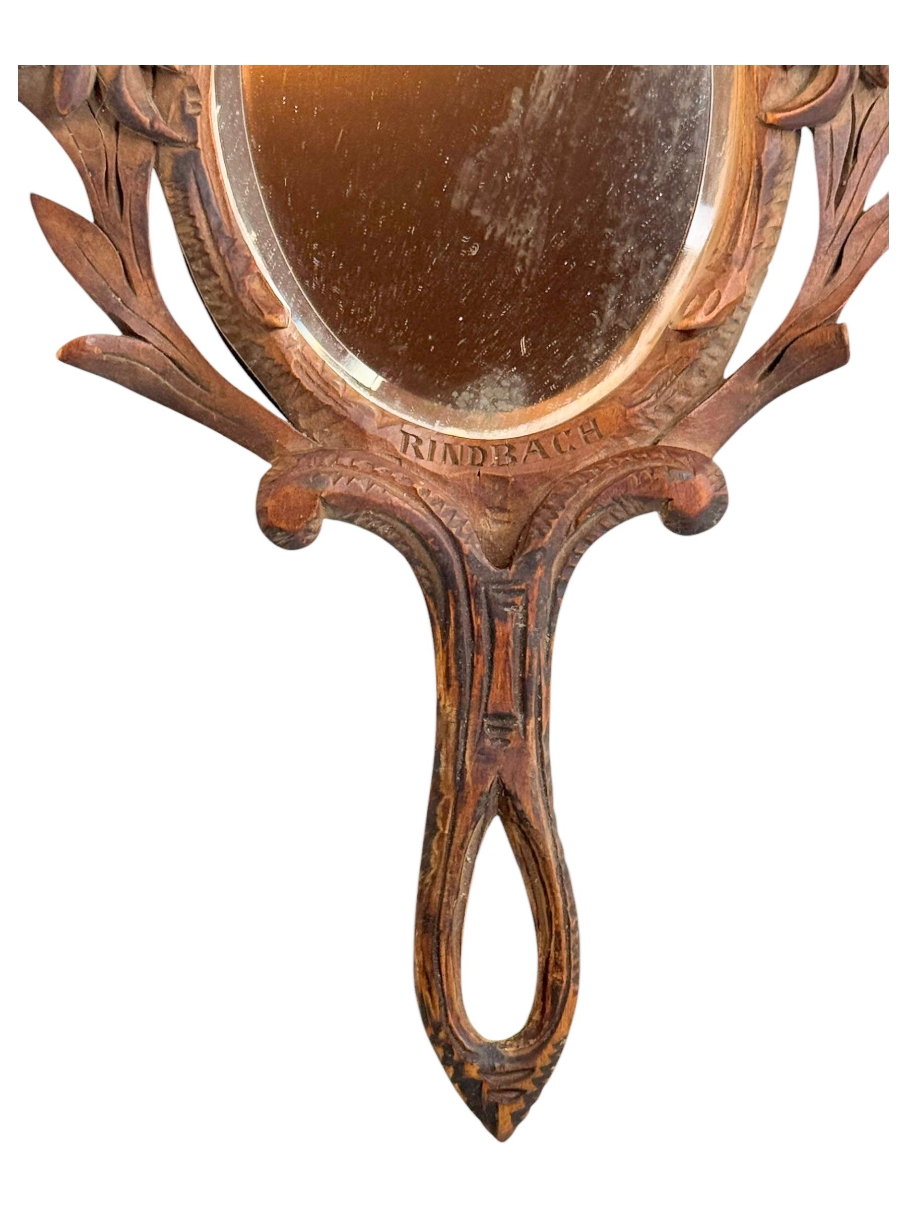 Black Forest Brienz Holz geschnitzt Handspiegel, Antique Austria 1910s (Österreichisch) im Angebot