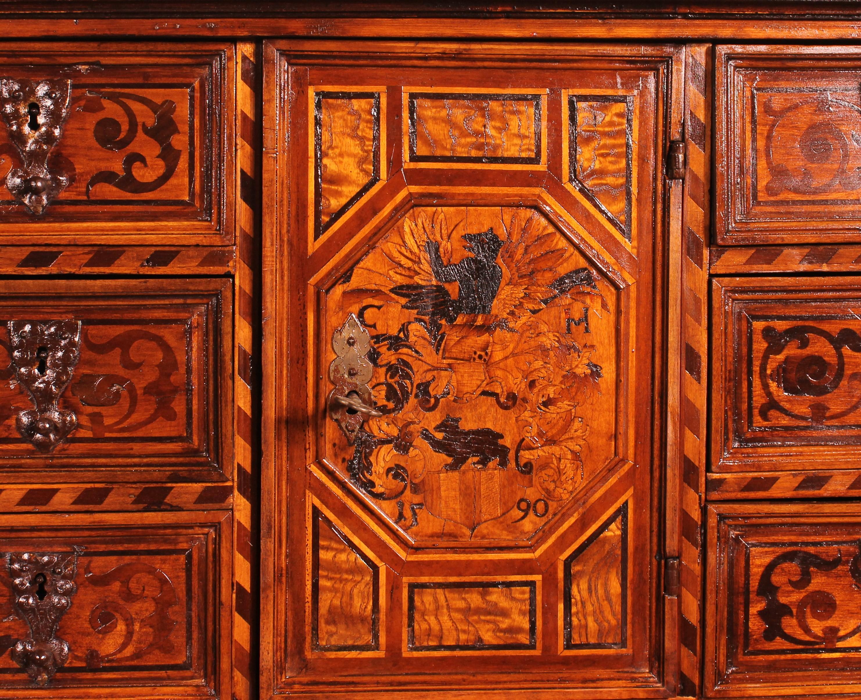 Black Forest Cabinet Dated 1590 In Good Condition For Sale In Brussels, Brussels