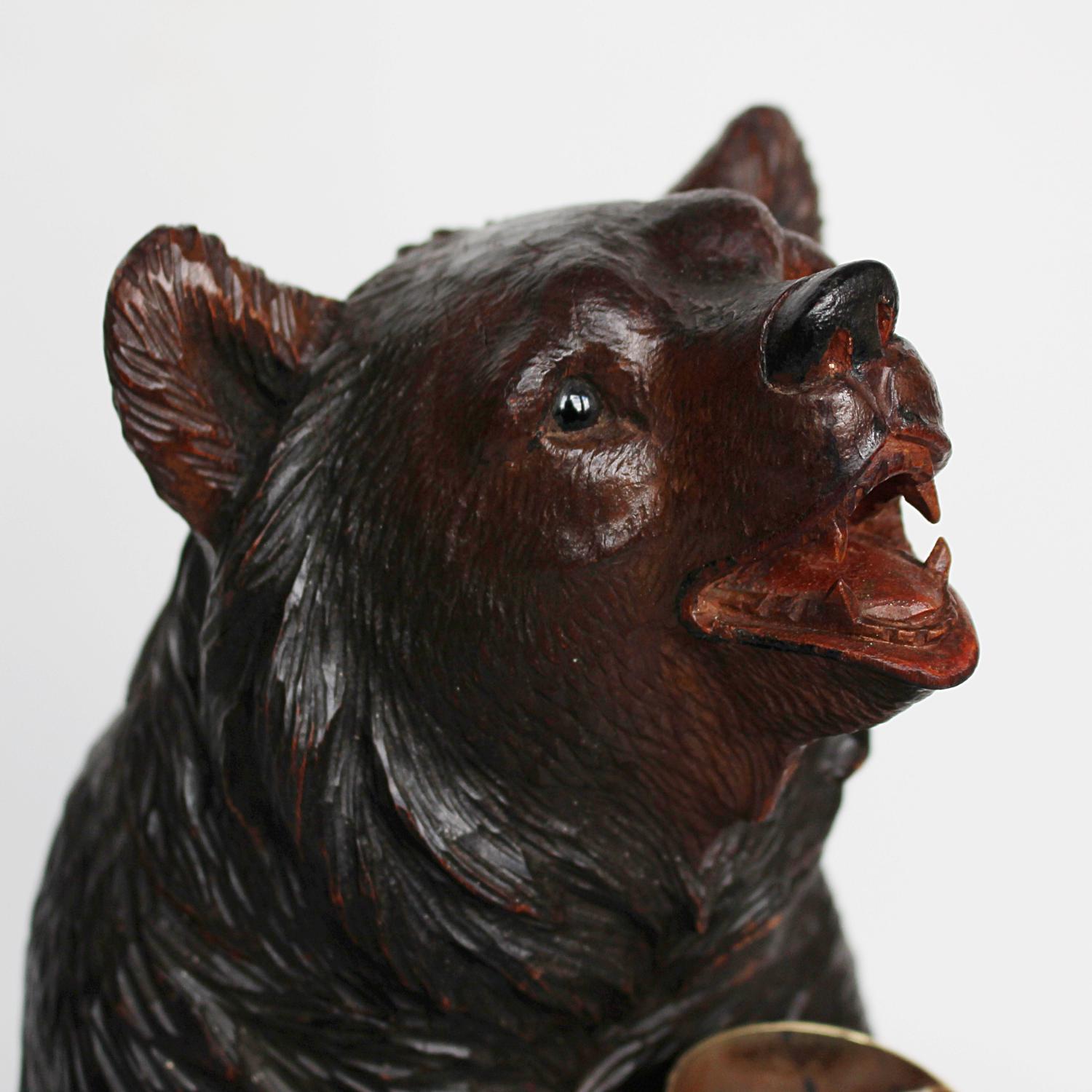 Black Forest Carved Bear 4