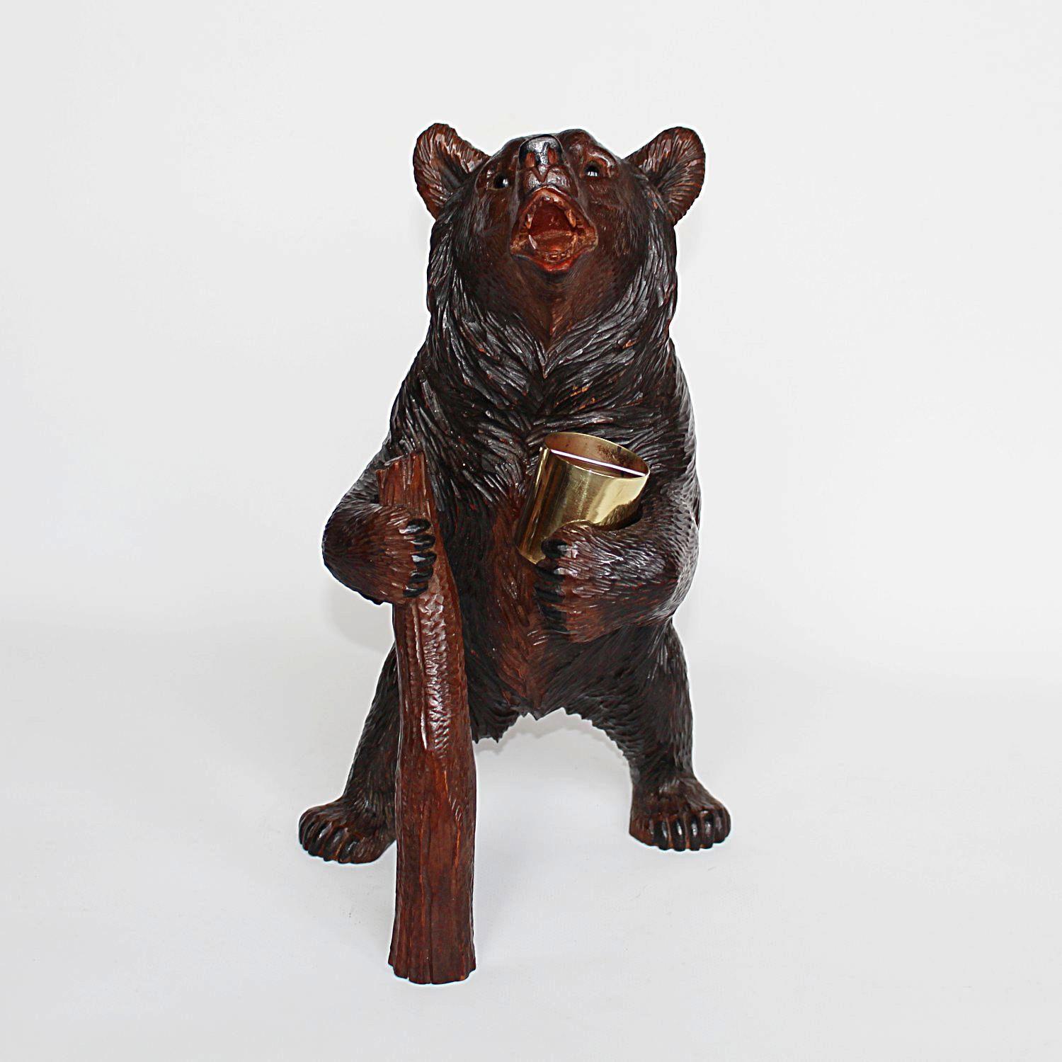 Late 19th Century Black Forest Carved Bear