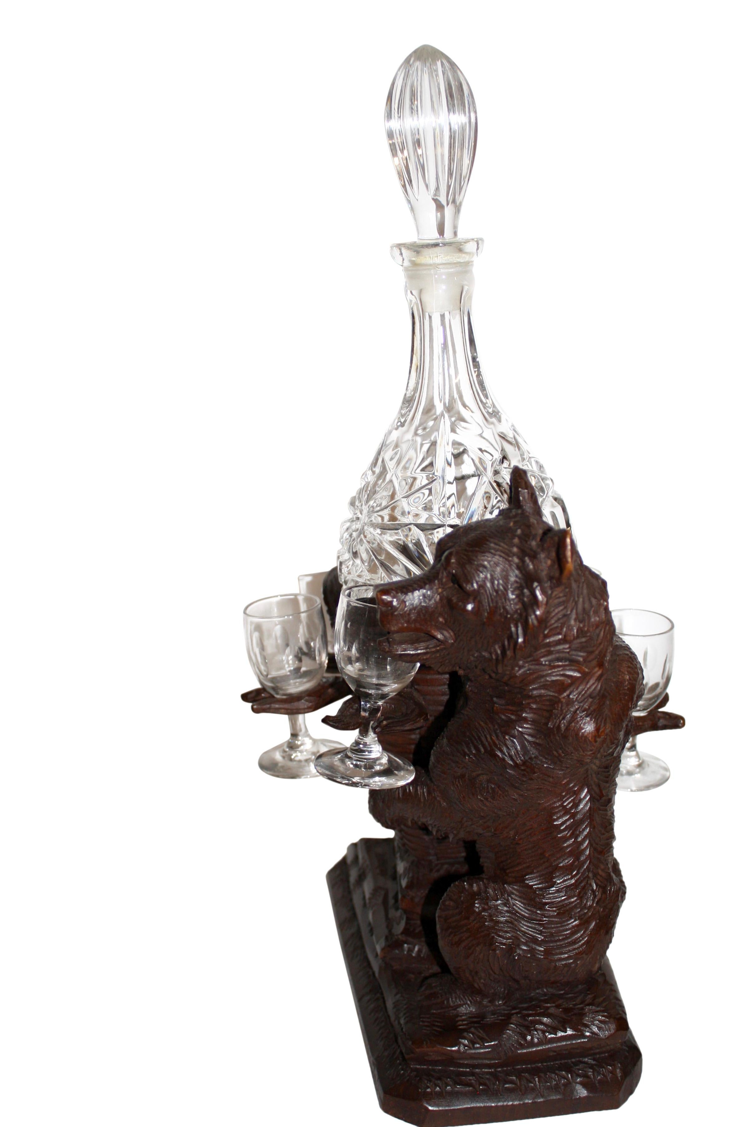 Black Forest Carved Bear Liquor Tantalus Stand and Wine Decanter Set, circa 1895 In Good Condition In Evergreen, CO